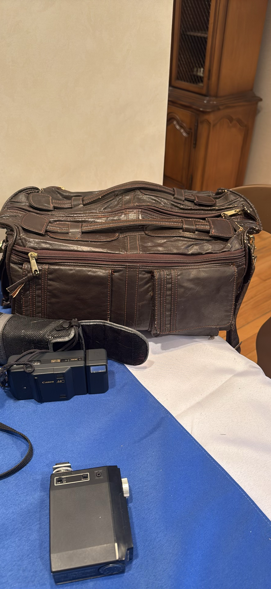 Minolta SLR Camera Kit, Canon Sure Shot Camera, Lenses, Filters, and Camera Bags - image 11 of 12
