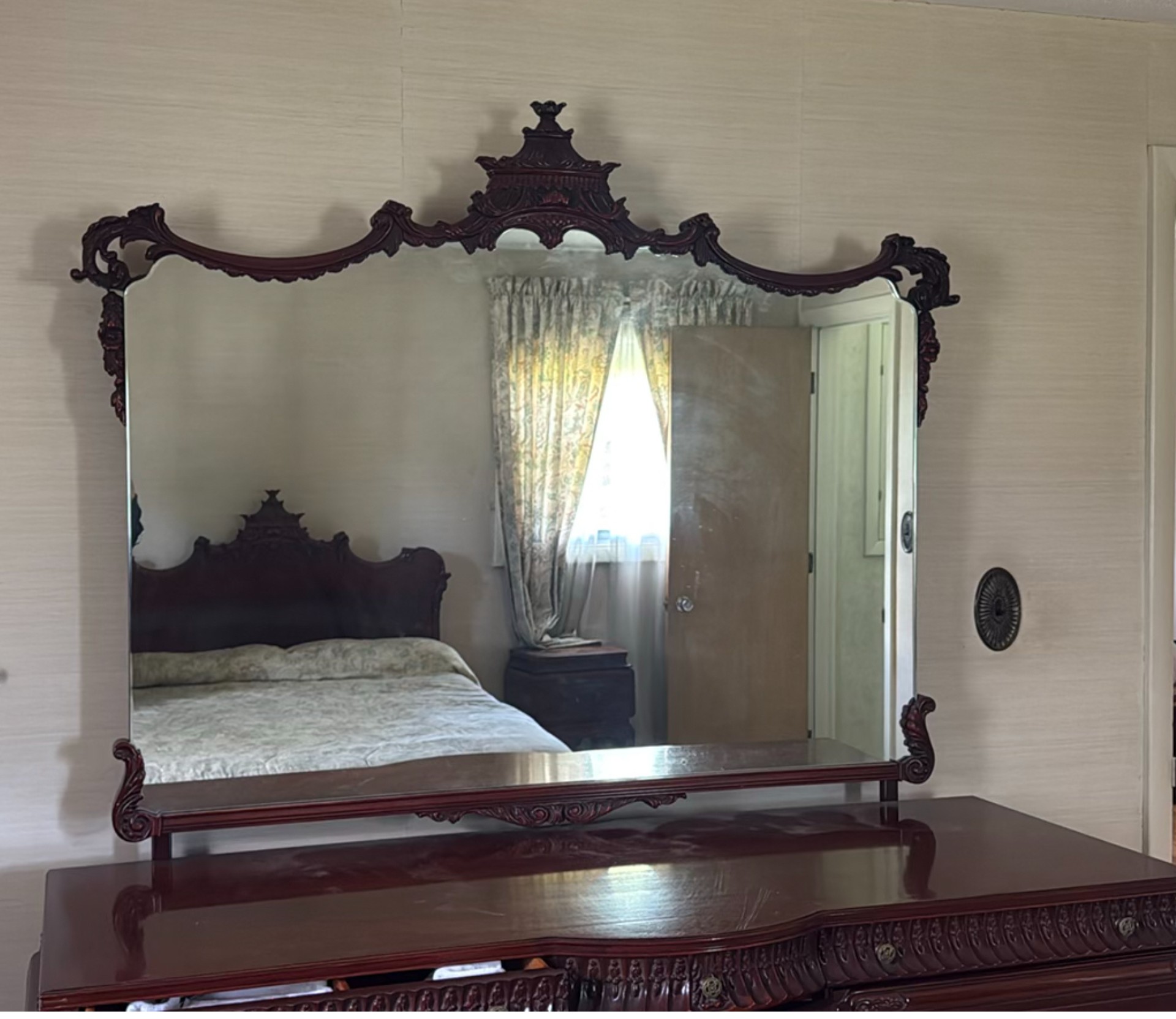 Full Bedroom Set - Bed, Dresser, Higboy, Side Table - image 6 of 11