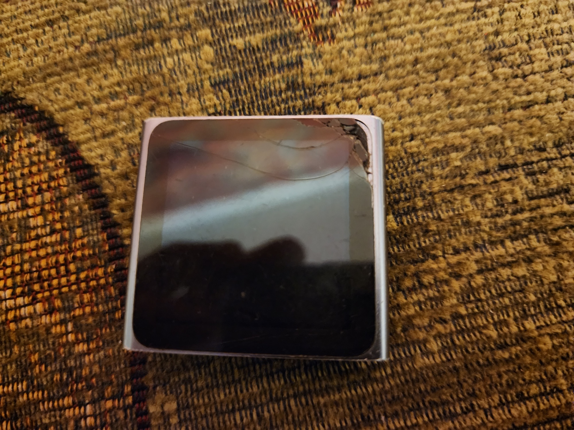 Assorted Tablets and Smartphones (Locked)  - image 4 of 18