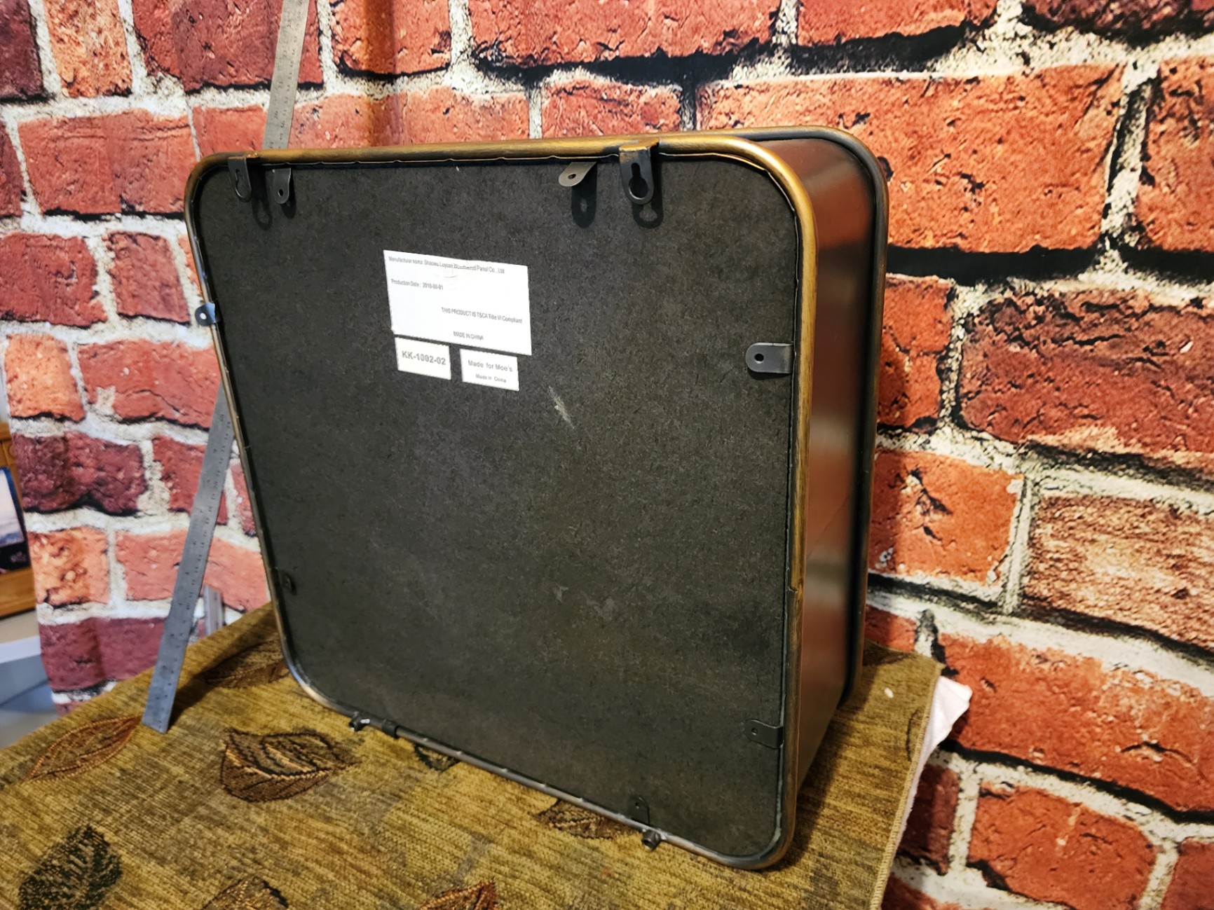 Vintage metal square case with brass trim (Moe's Canada) - image 4 of 17