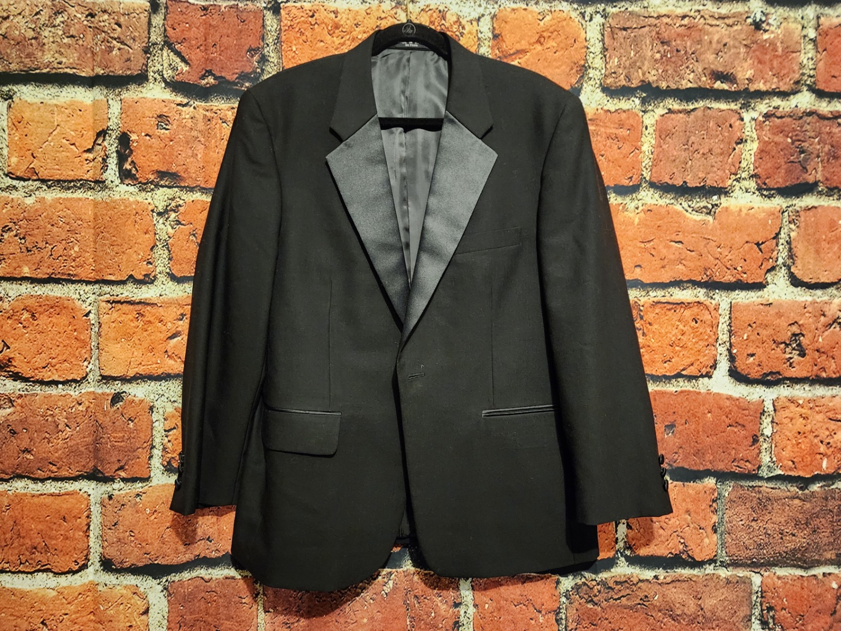 Versini black tuxedo with satin lapels and matching pants - image 12 of 12
