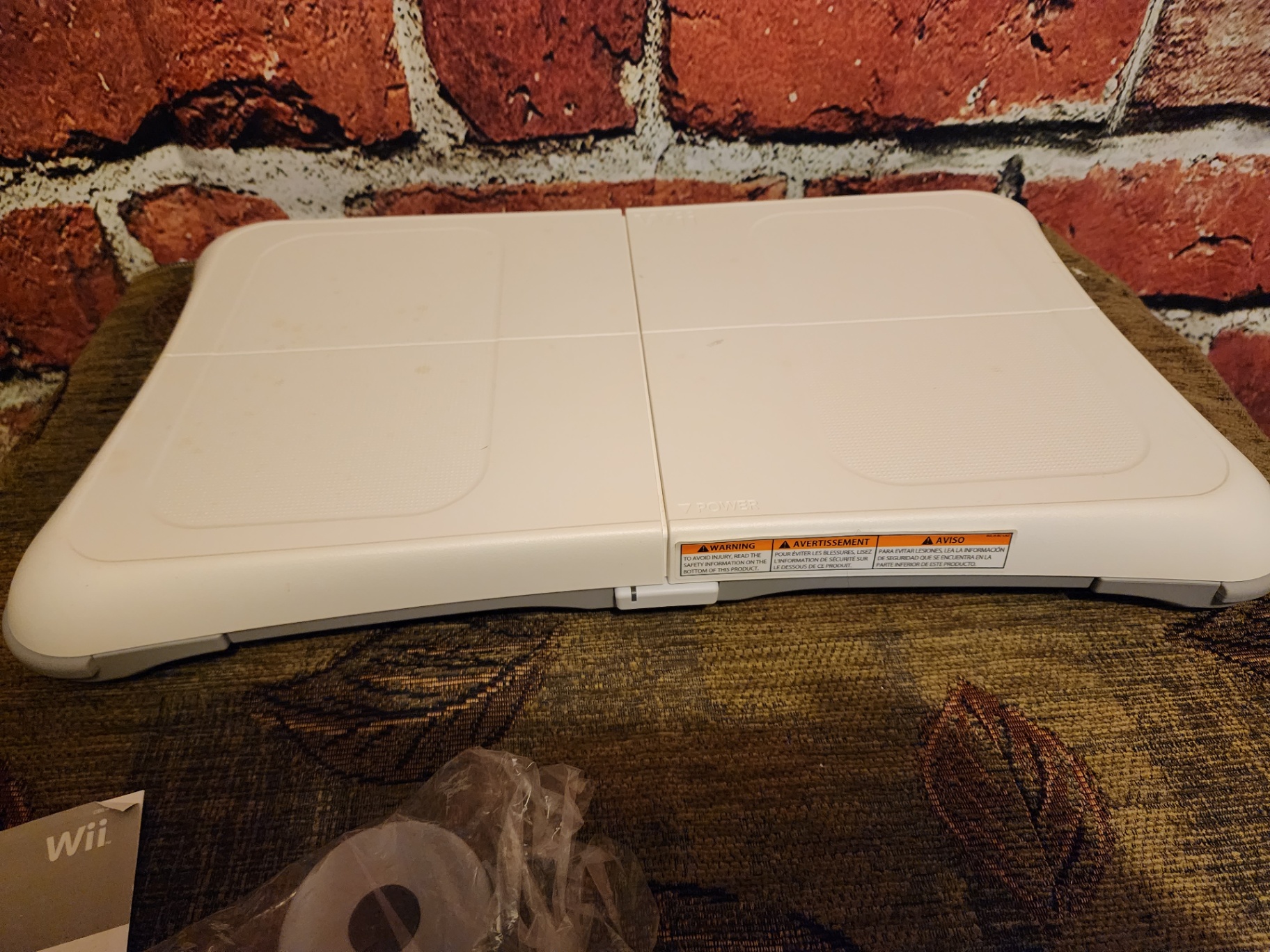 Nintendo Wii with games and accessories - image 15 of 19