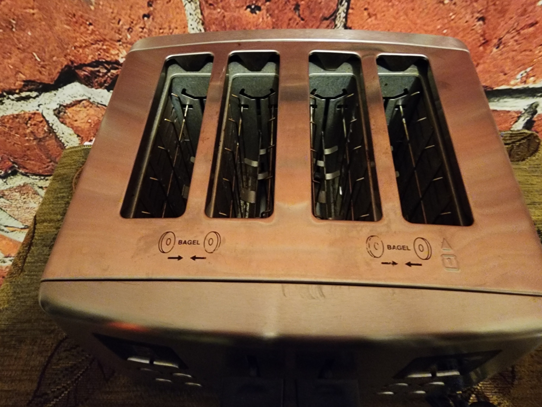 Cuisinart Four-Slice Stainless Steel Toaster - image 3 of 9