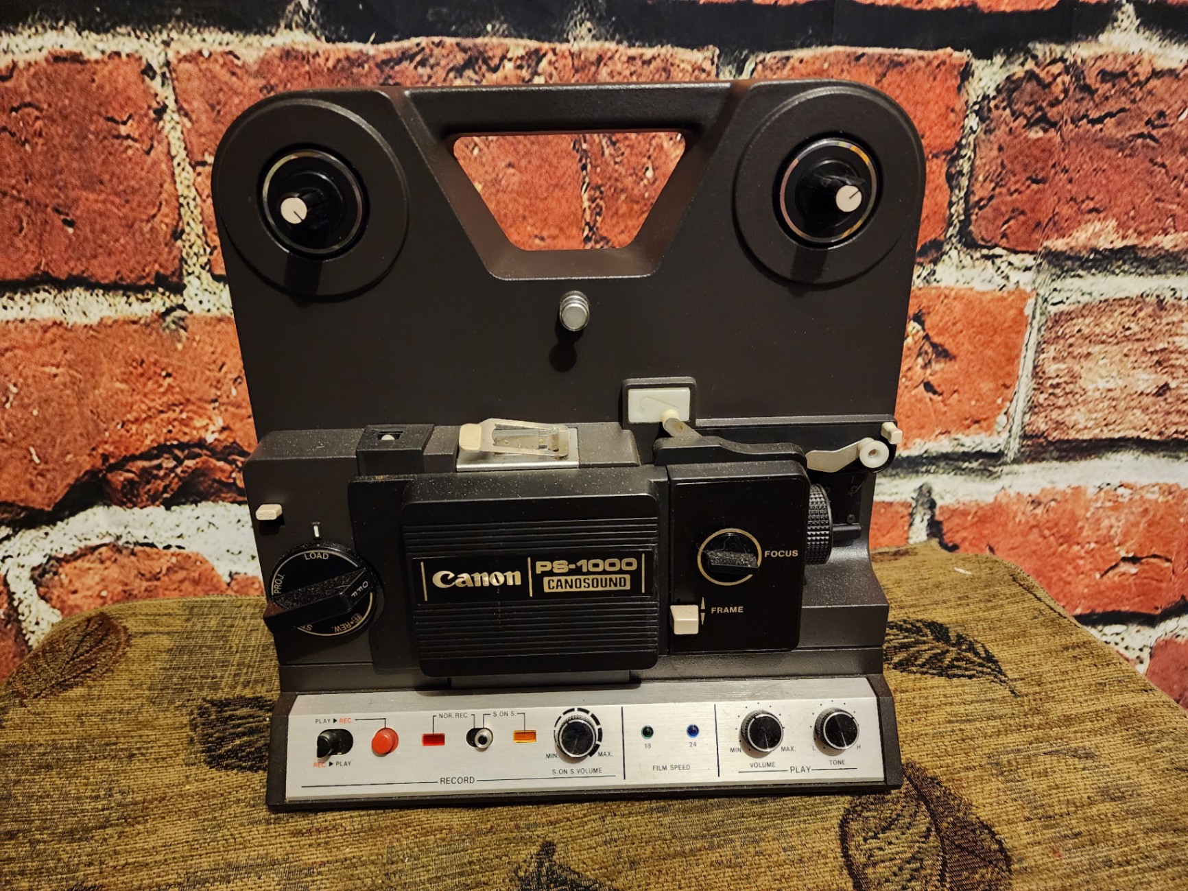 Canon PS-1000 Canosound motion picture projector - image 5 of 8
