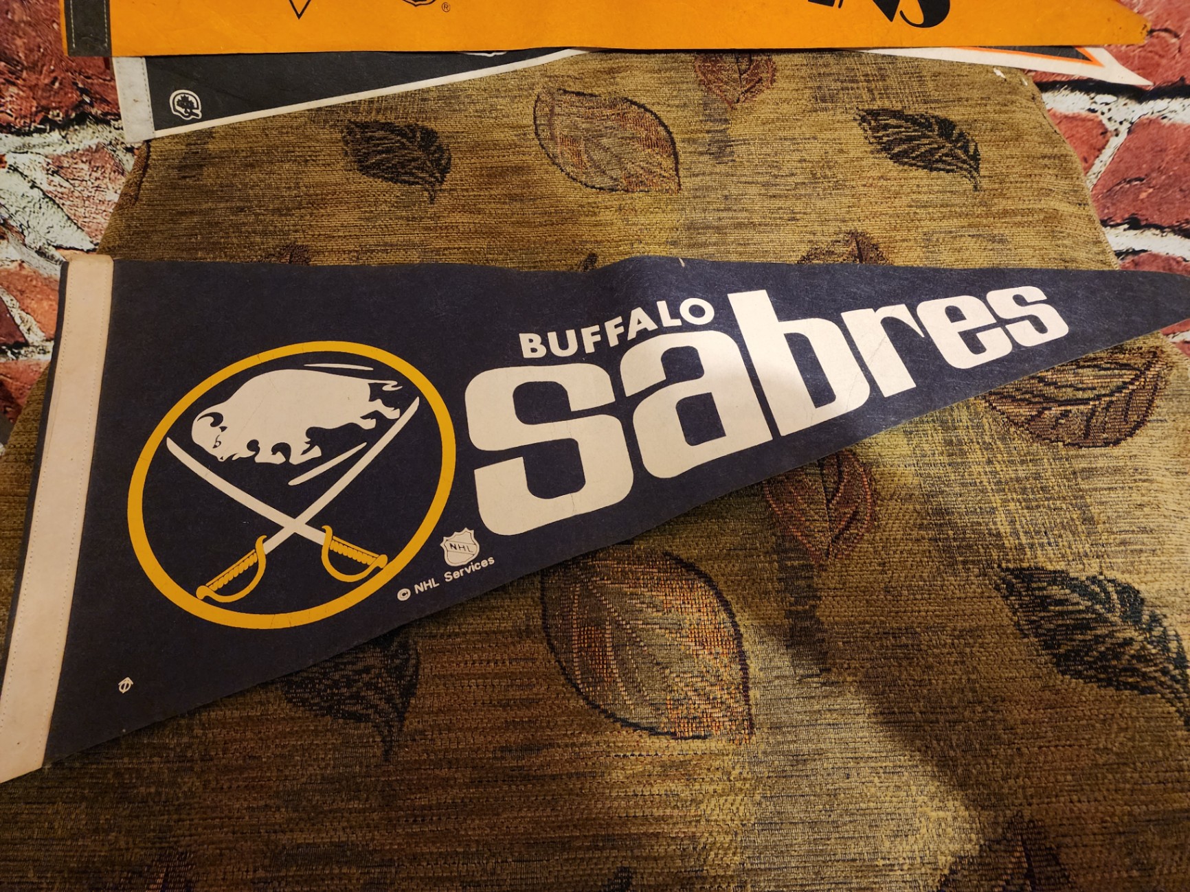 Assorted vintage sports pennants - image 3 of 16