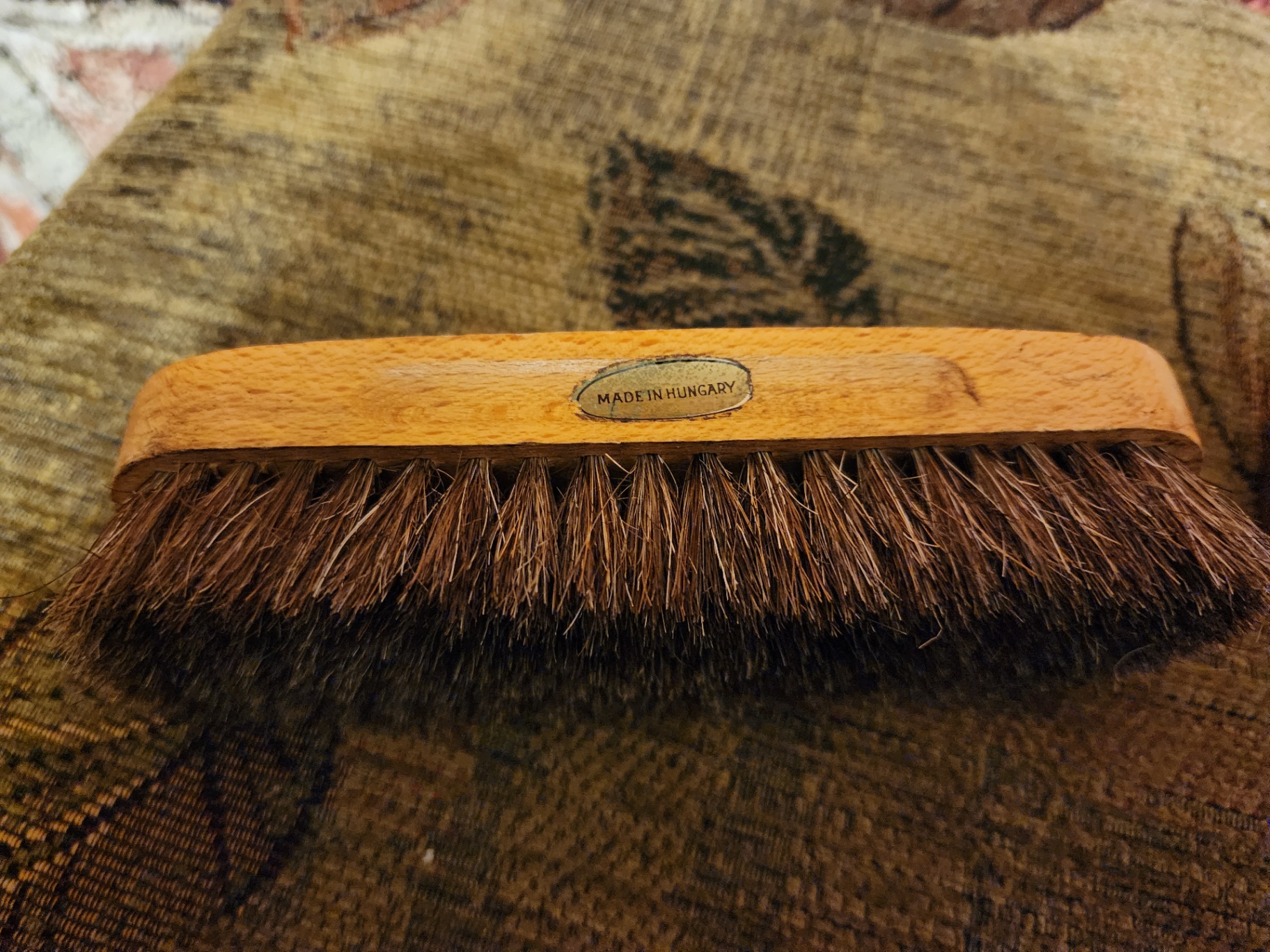 Shoe polish tins and polishing brushes - image 5 of 5