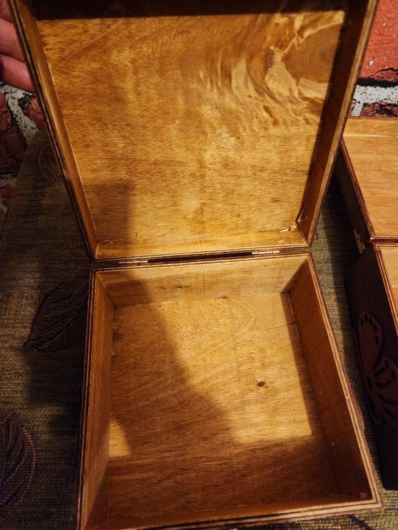 Pair of wooden butterfly-decorated boxes - image 4 of 8