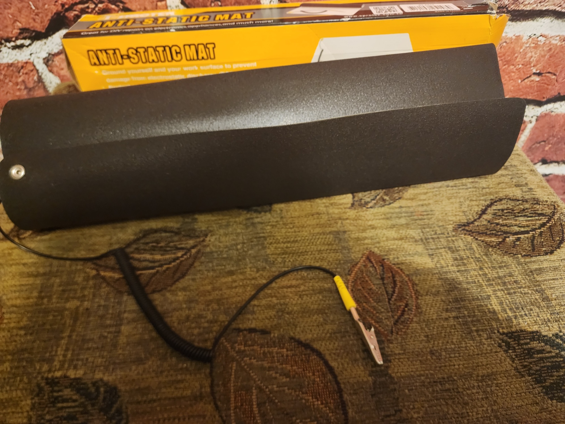 Anti-Static Mat with Accessories - image 5 of 7