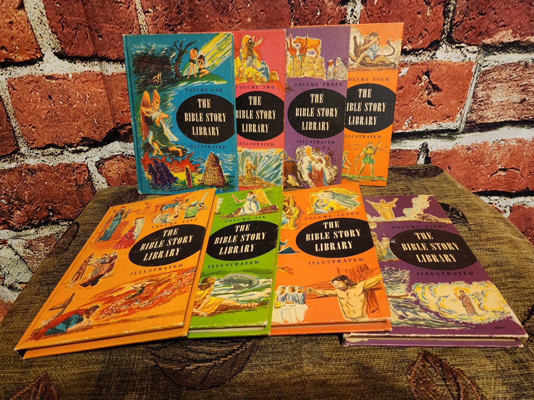 The Bible Story Library: Illustrated Eight-Volume Set - image 1 of 10