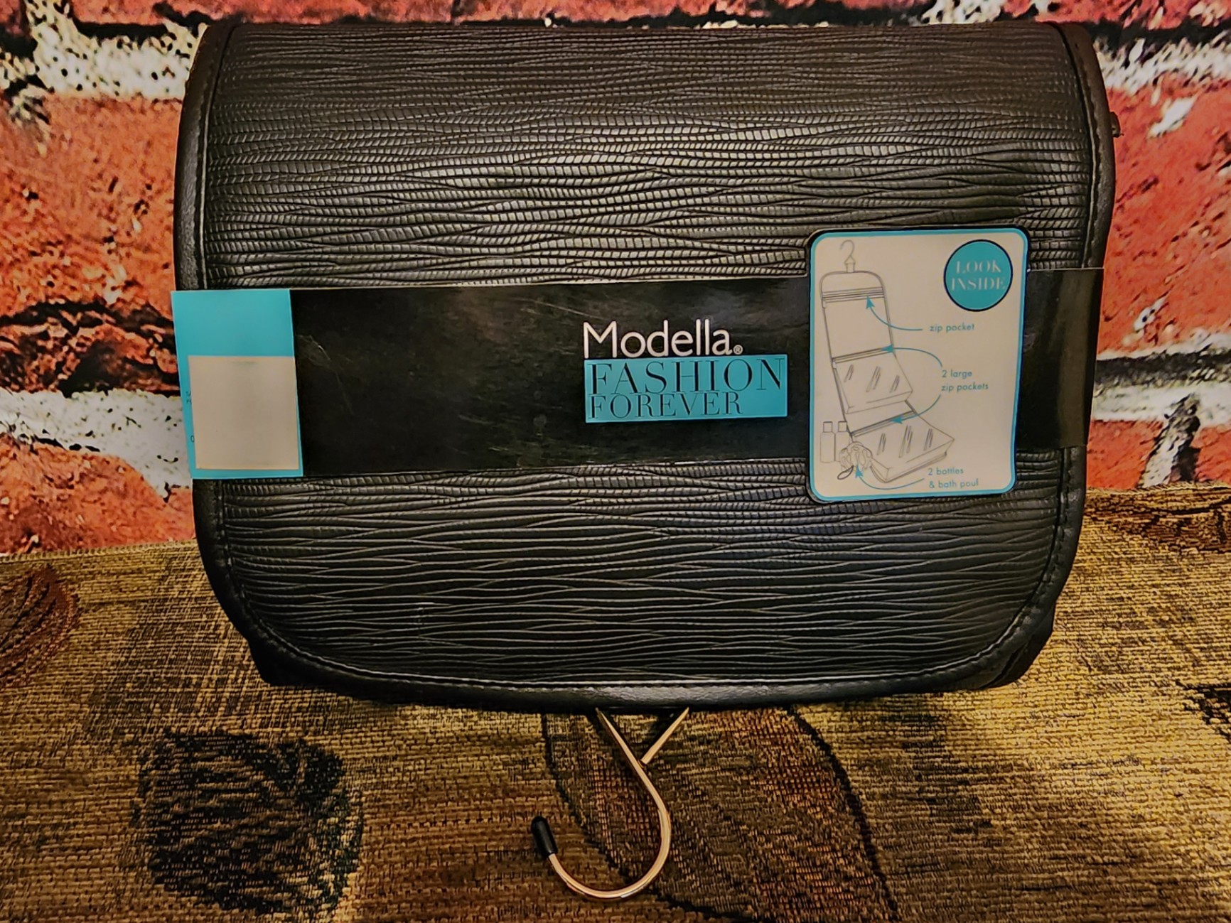 JJ Cole baby head support, OXO Tot containers, and Modella Fashion Forever bag - image 4 of 8