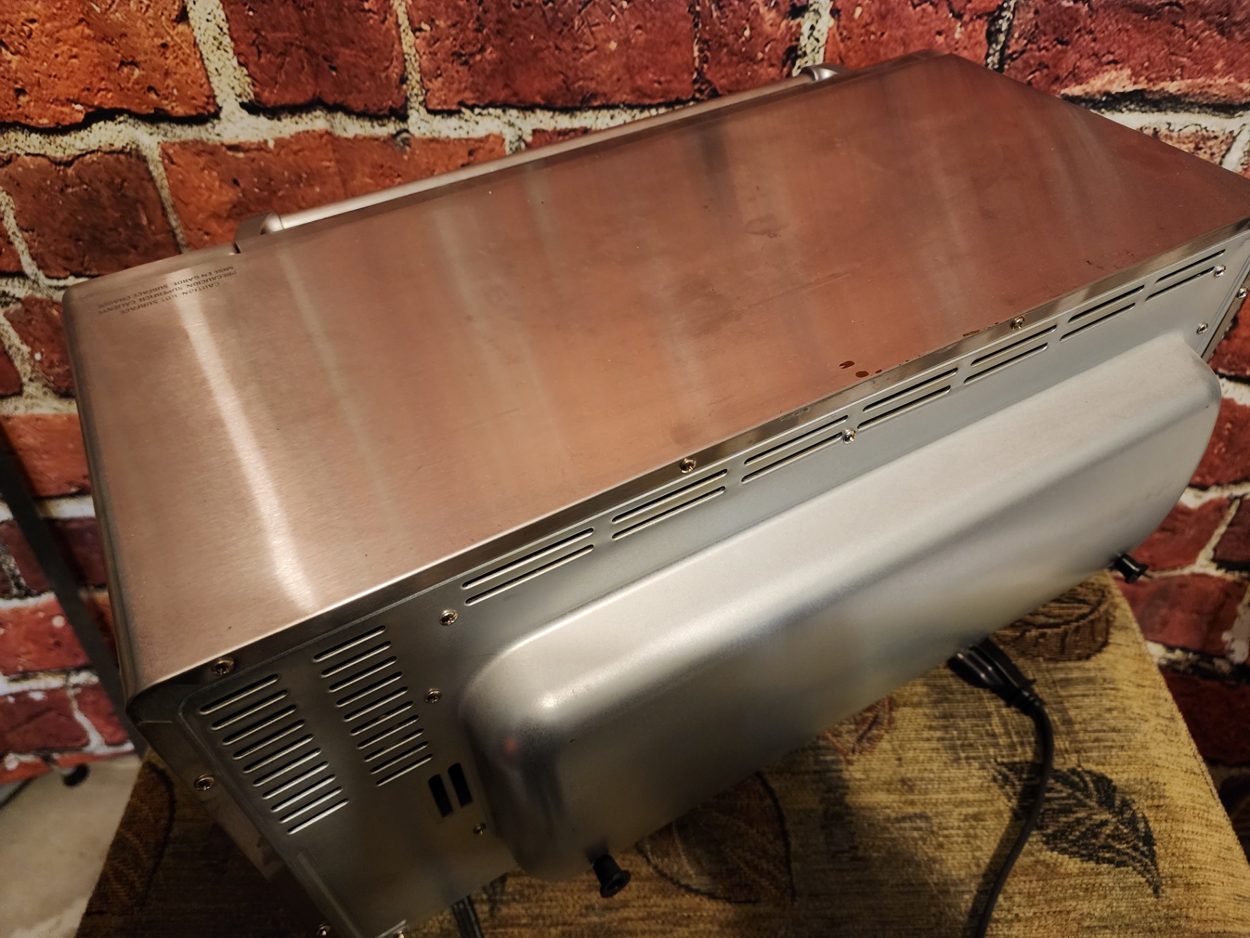 Black+Decker countertop toaster oven - image 8 of 10