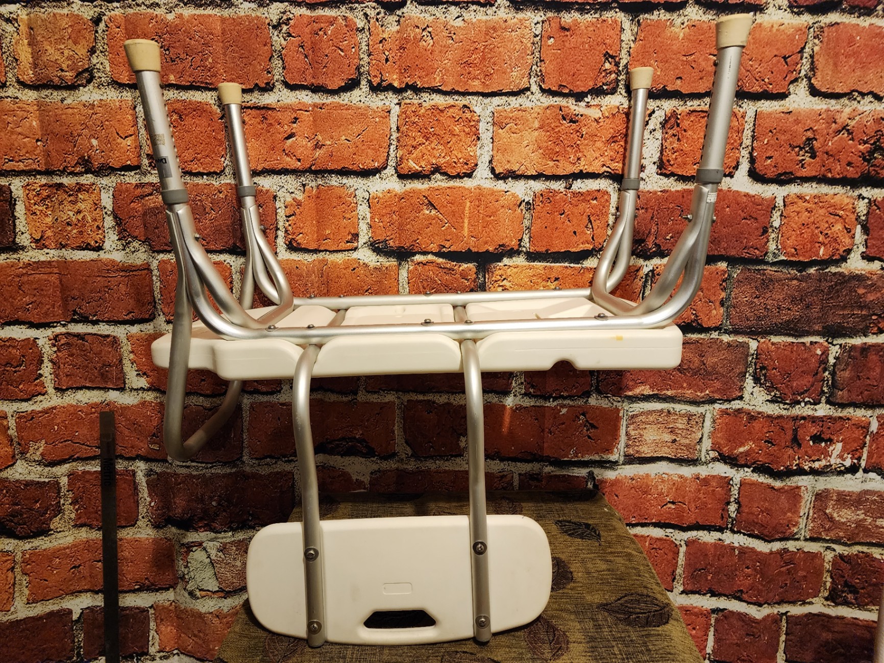 Foldable shower chair with backrest - image 7 of 10