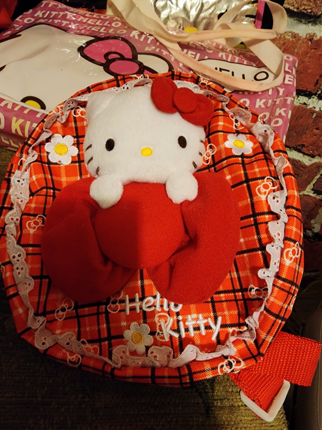 Hello Kitty Bags and Accessories Collection - image 14 of 18