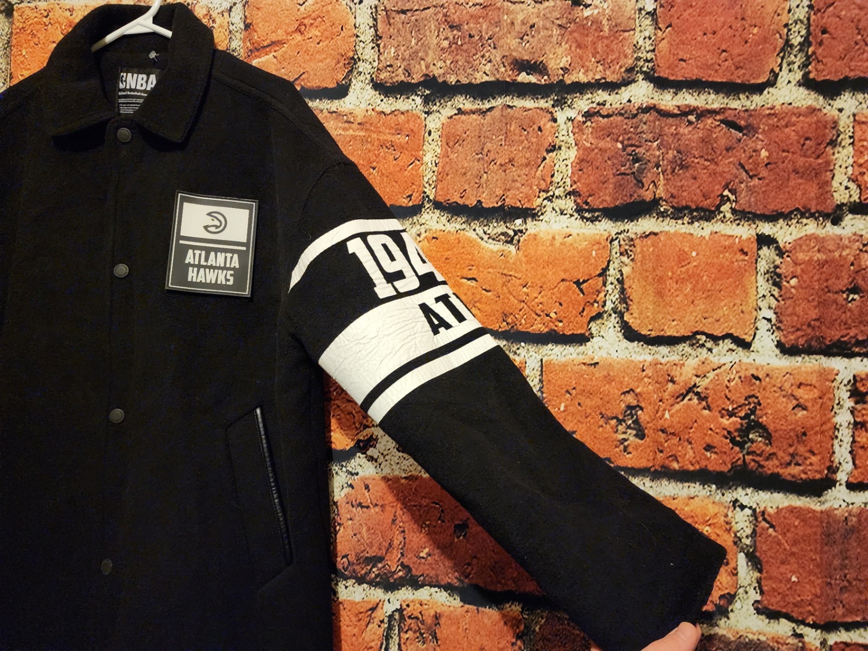 Black Atlanta Hawks varsity jacket ( Size L ) - image 9 of 13