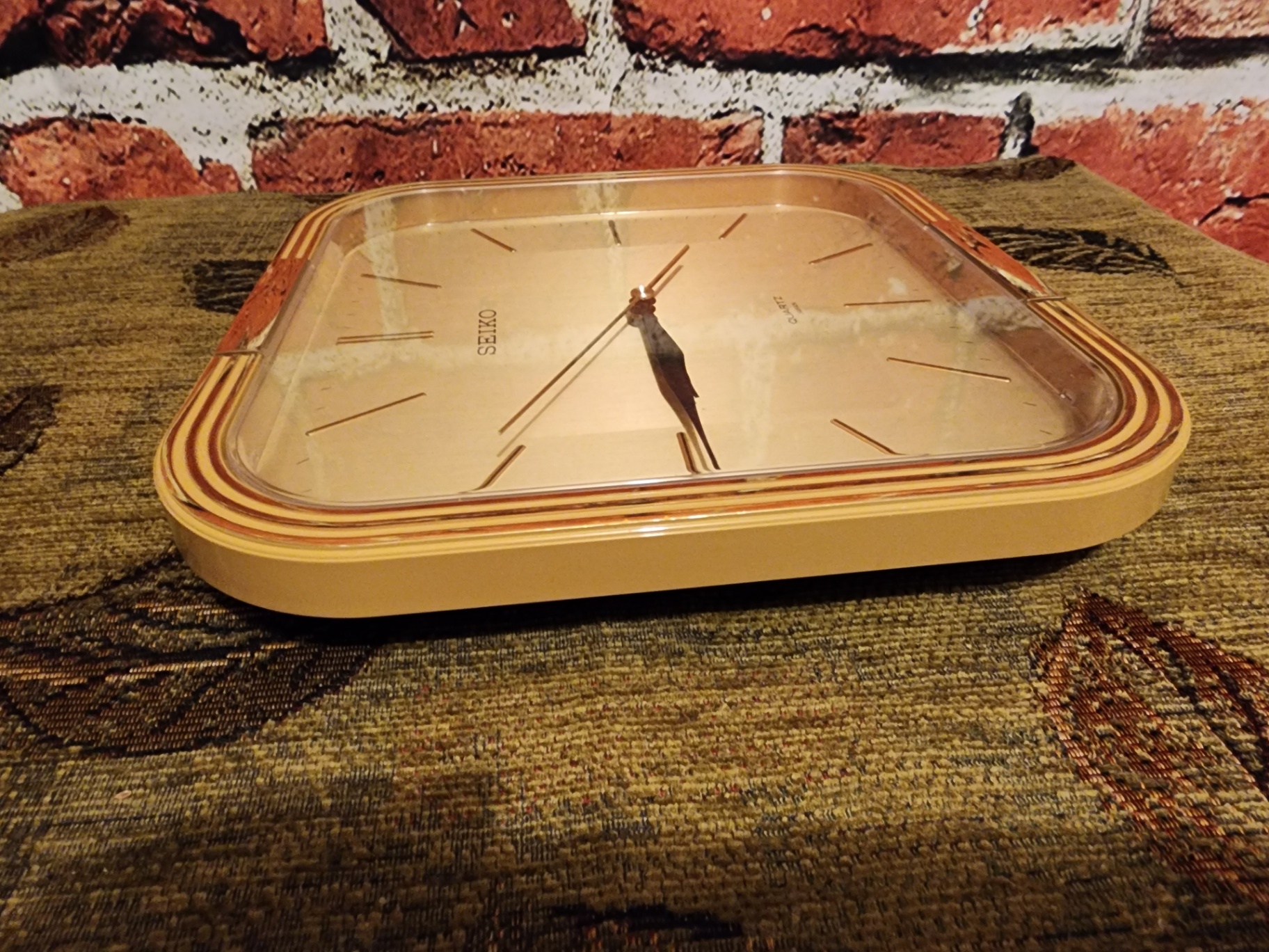 Vintage Seiko Square Quartz Wall Clock - image 7 of 7