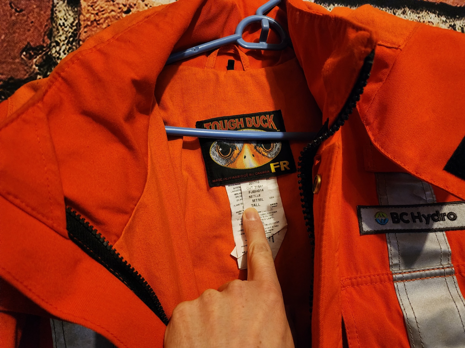 Orange high-visibility safety jacket with reflective strips - image 6 of 13