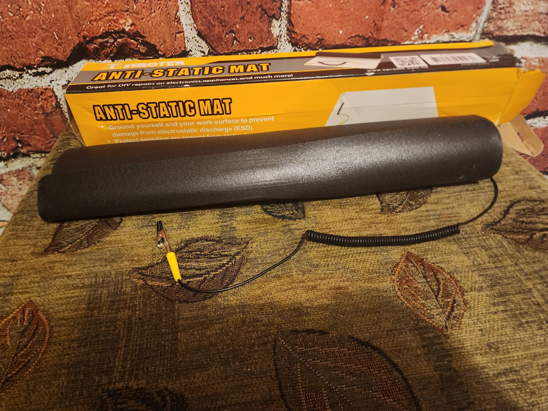 Anti-Static Mat with Accessories - image 6 of 7