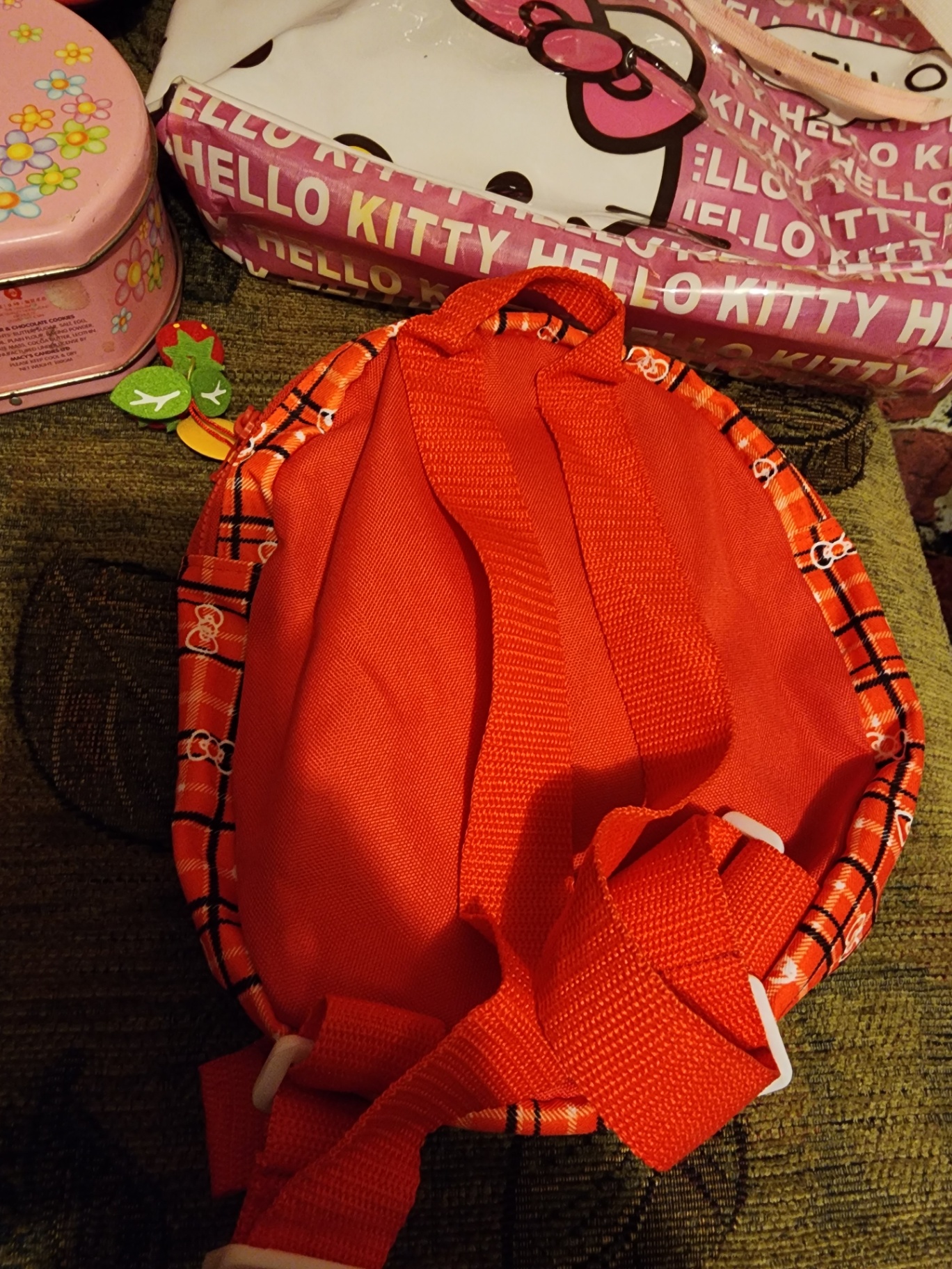 Hello Kitty Bags and Accessories Collection - image 4 of 18