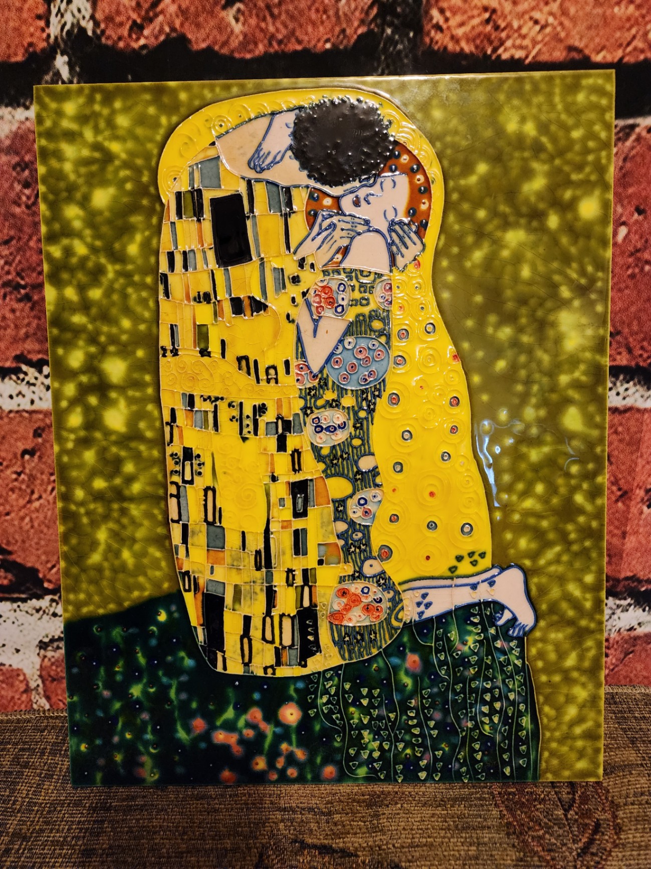 Klimt The Kiss glazed tile wall art - image 3 of 4