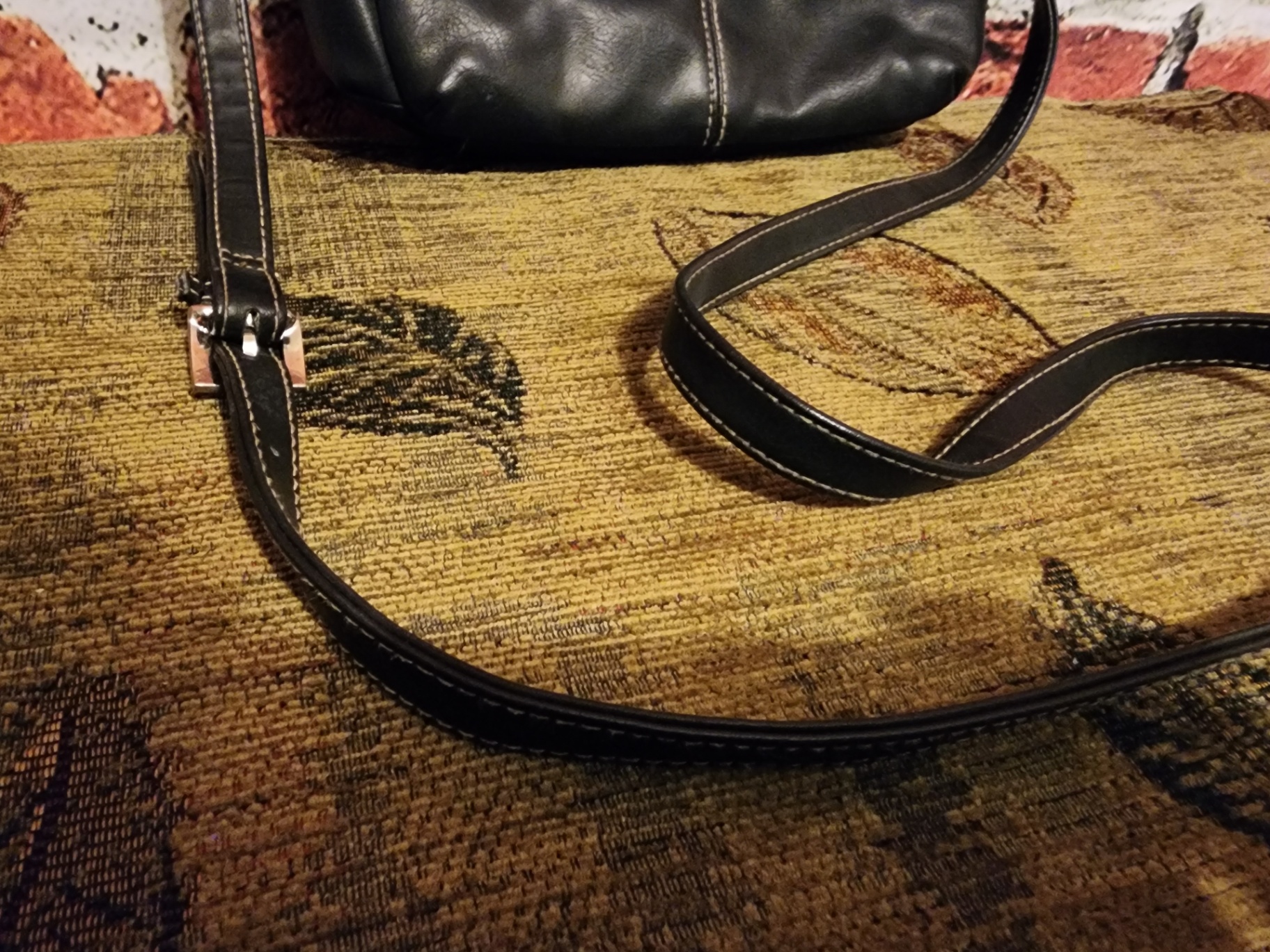 Black leather crossbody bag - image 3 of 10