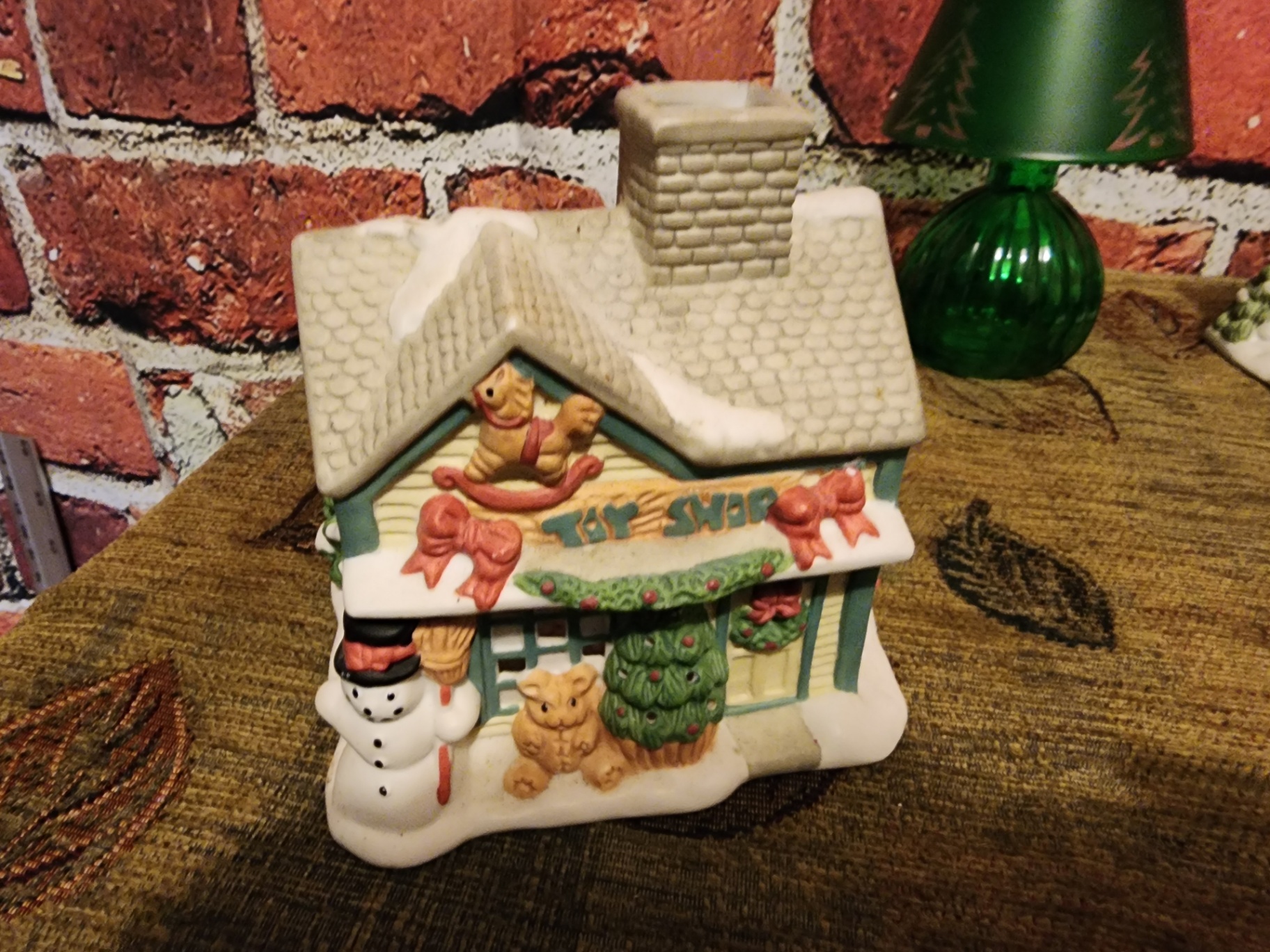 Ceramic Christmas village buildings with green glass lamp - image 17 of 20
