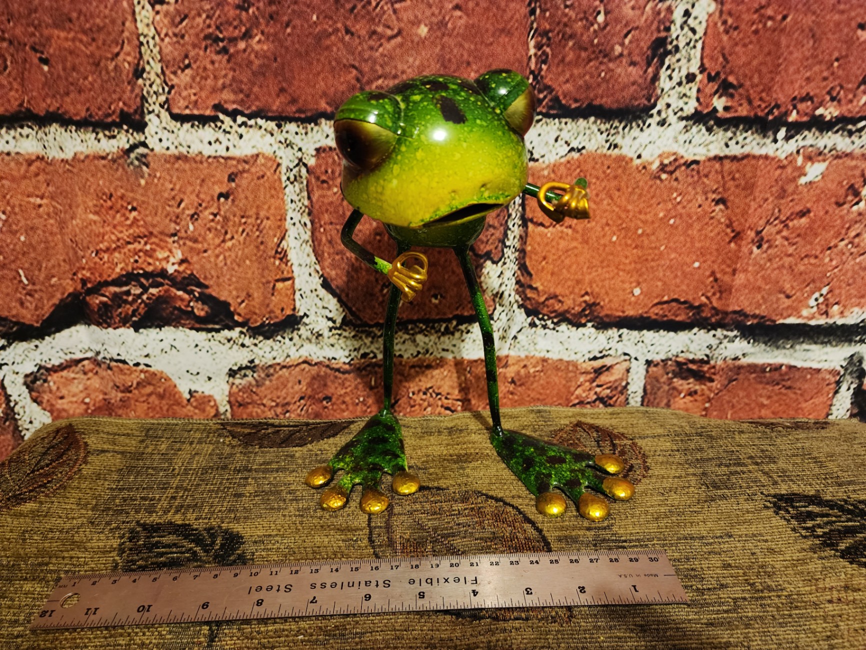 Green metal frog sculpture with gold accents - image 2 of 6
