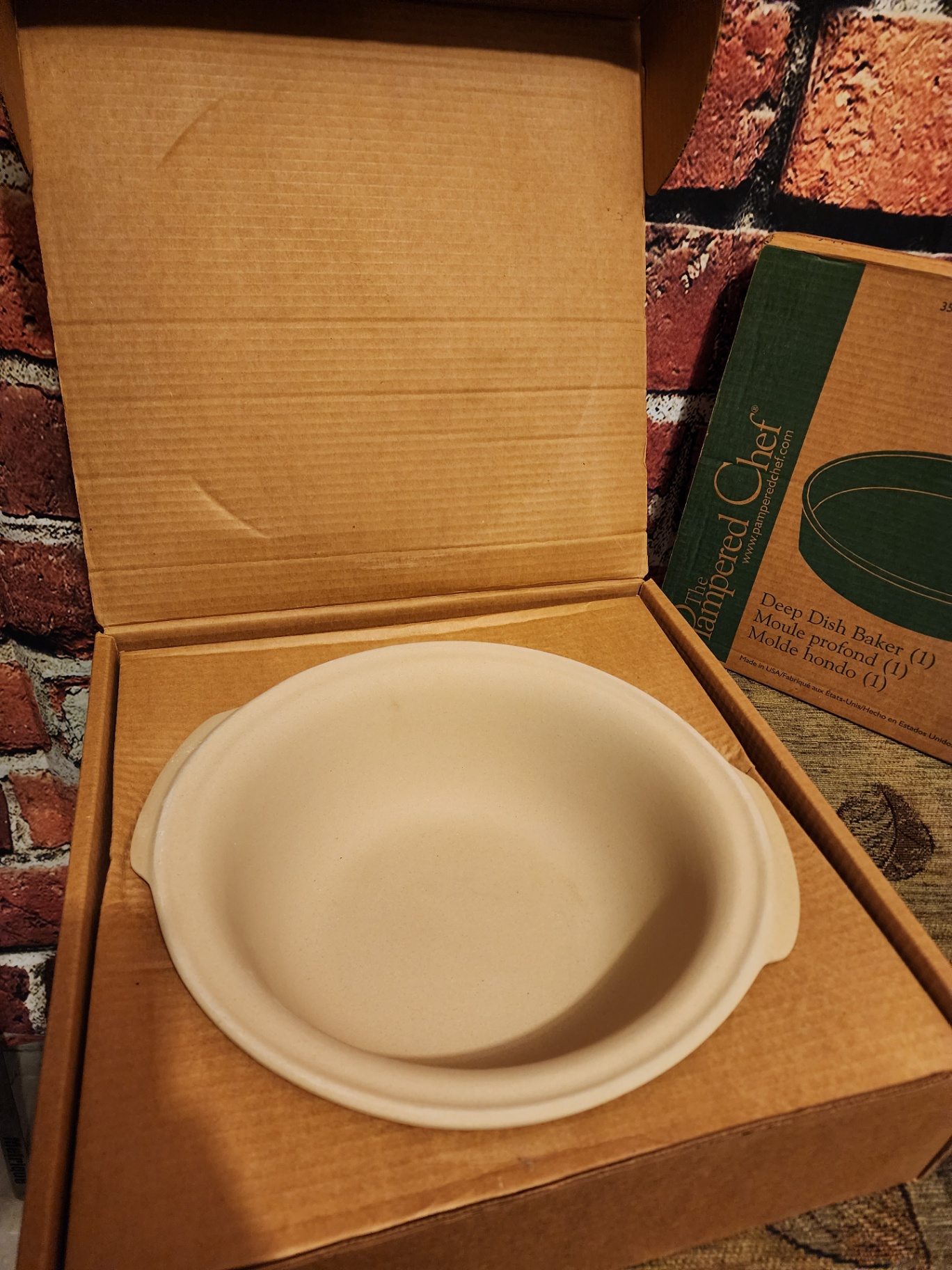 Stoneware Baking Bowl and Deep Dish Baker from Pampered Chef Classics Collection - image 4 of 11