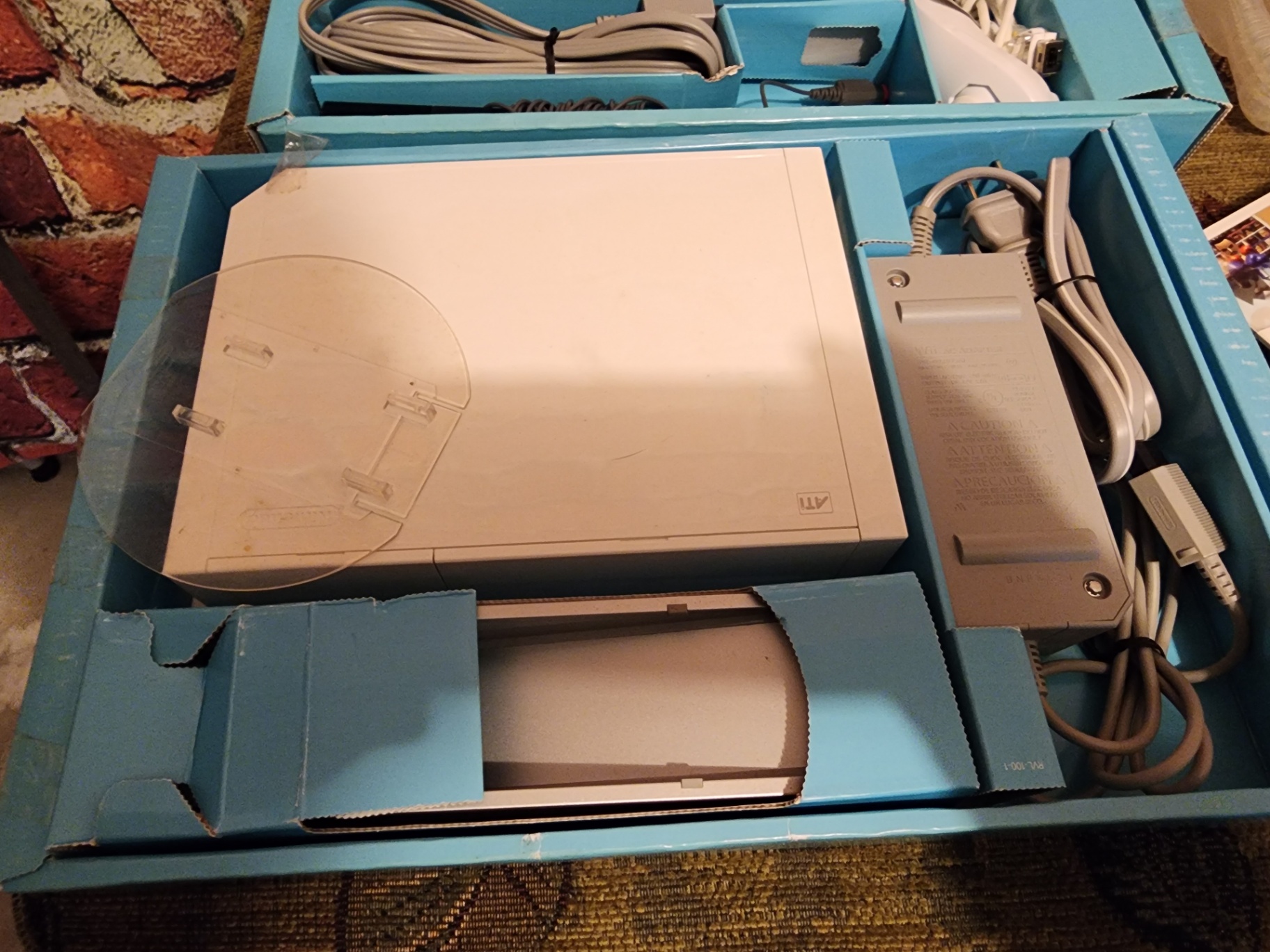Nintendo Wii with games and accessories - image 8 of 19