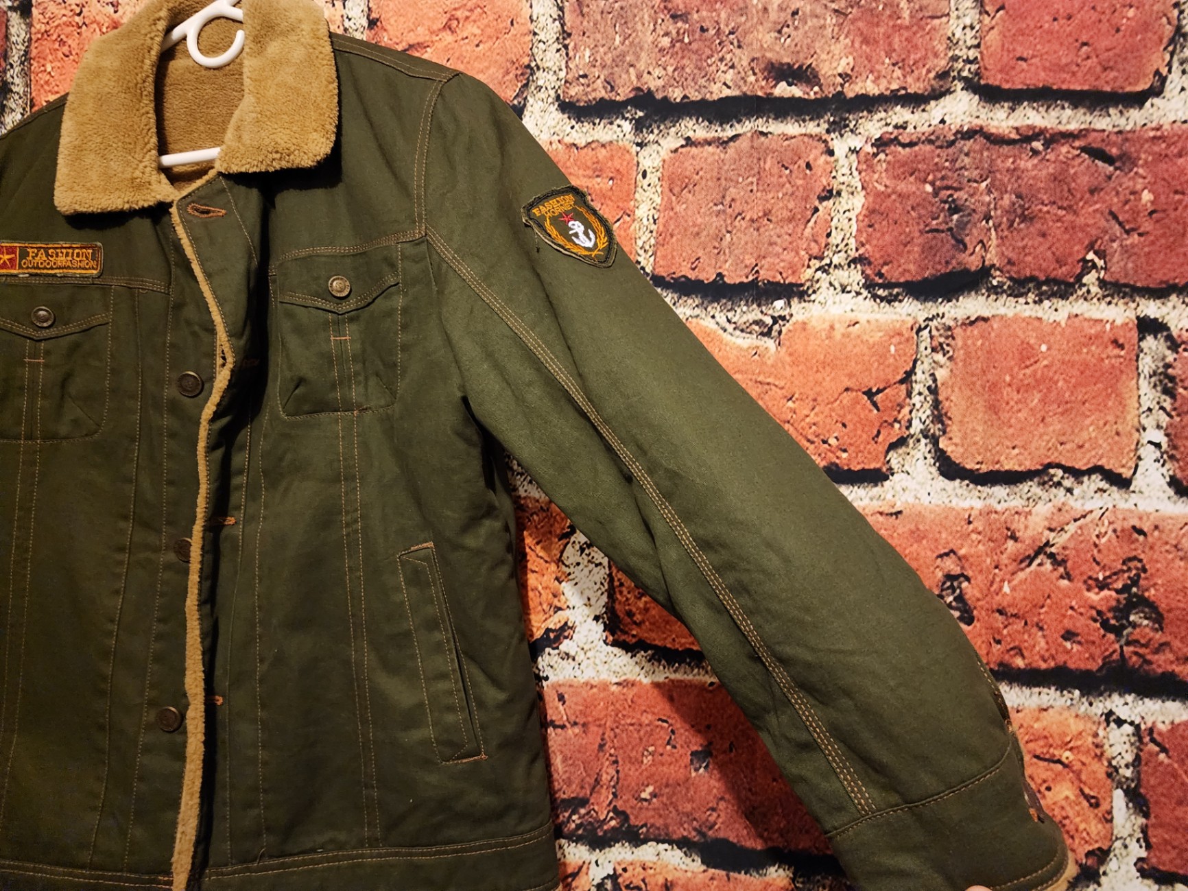 Olive green sherpa-lined jacket with patches - image 7 of 9