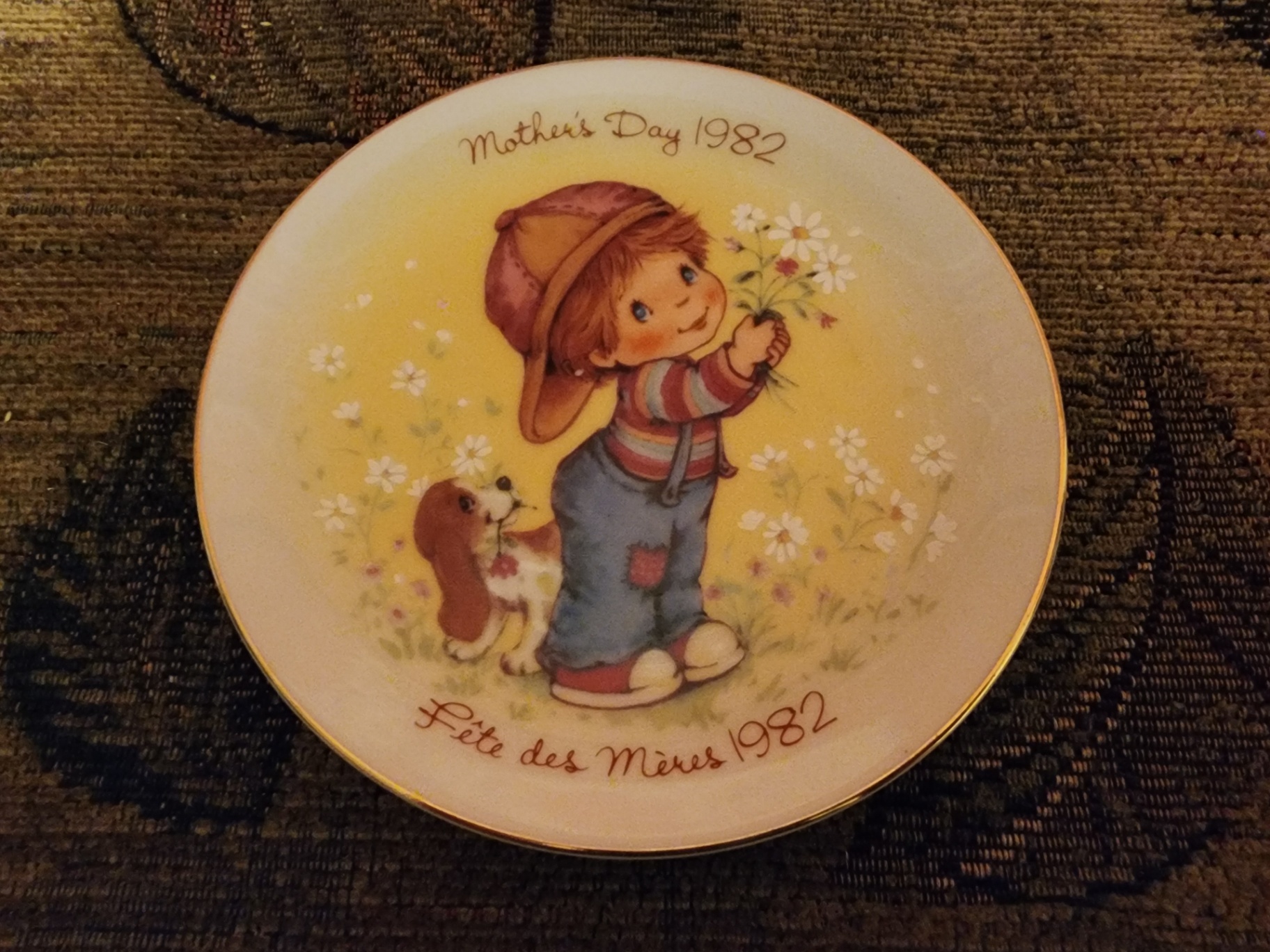 Vintage Mother's Day Decorative Plates (1982–1983) - image 5 of 8