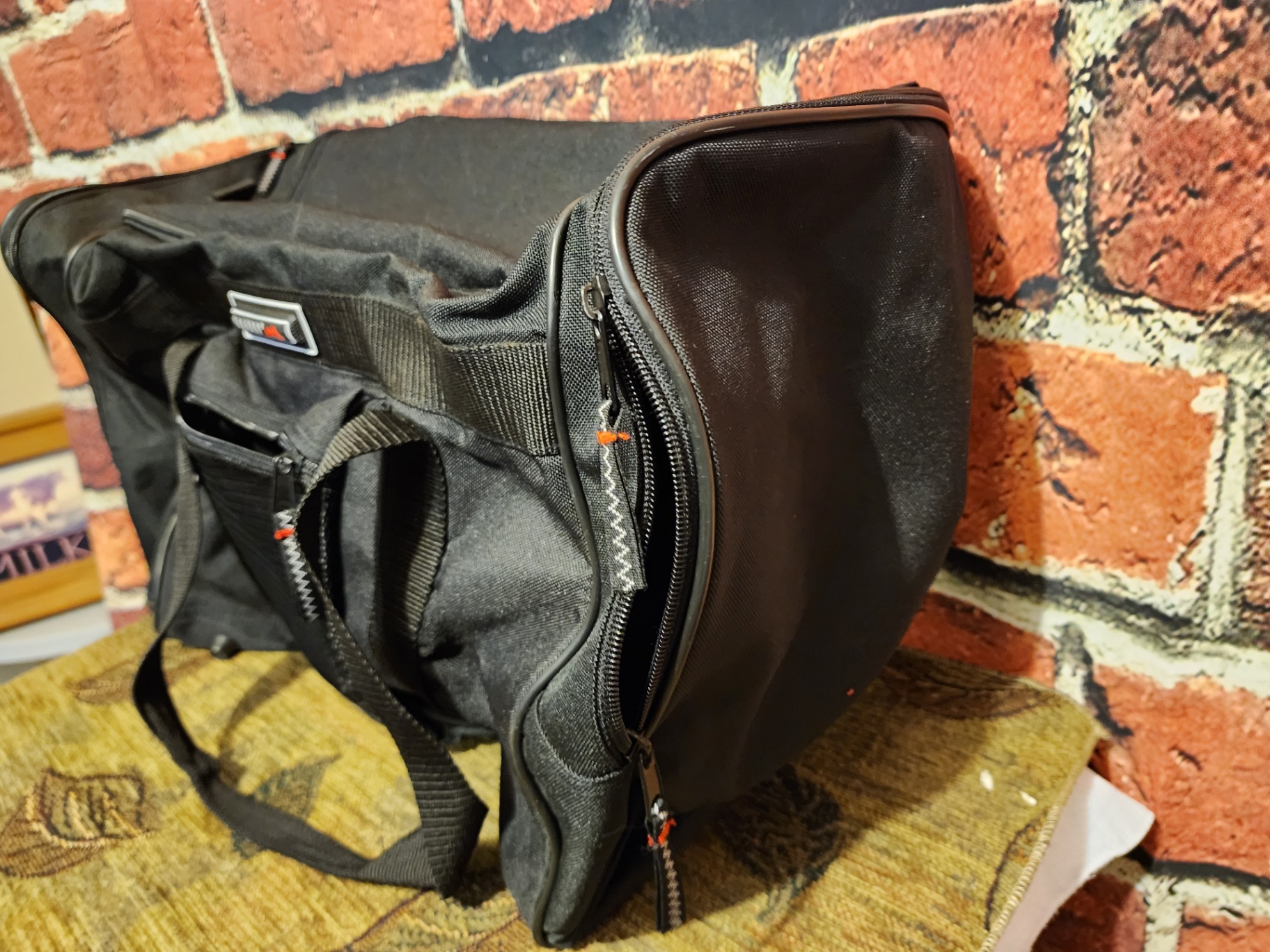 Black duffel bag with multiple pockets - image 7 of 8