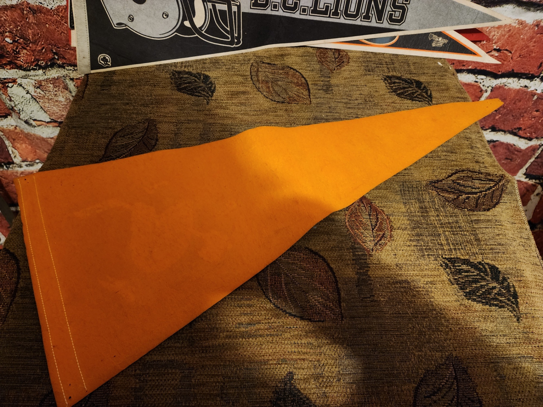 Assorted vintage sports pennants - image 12 of 16