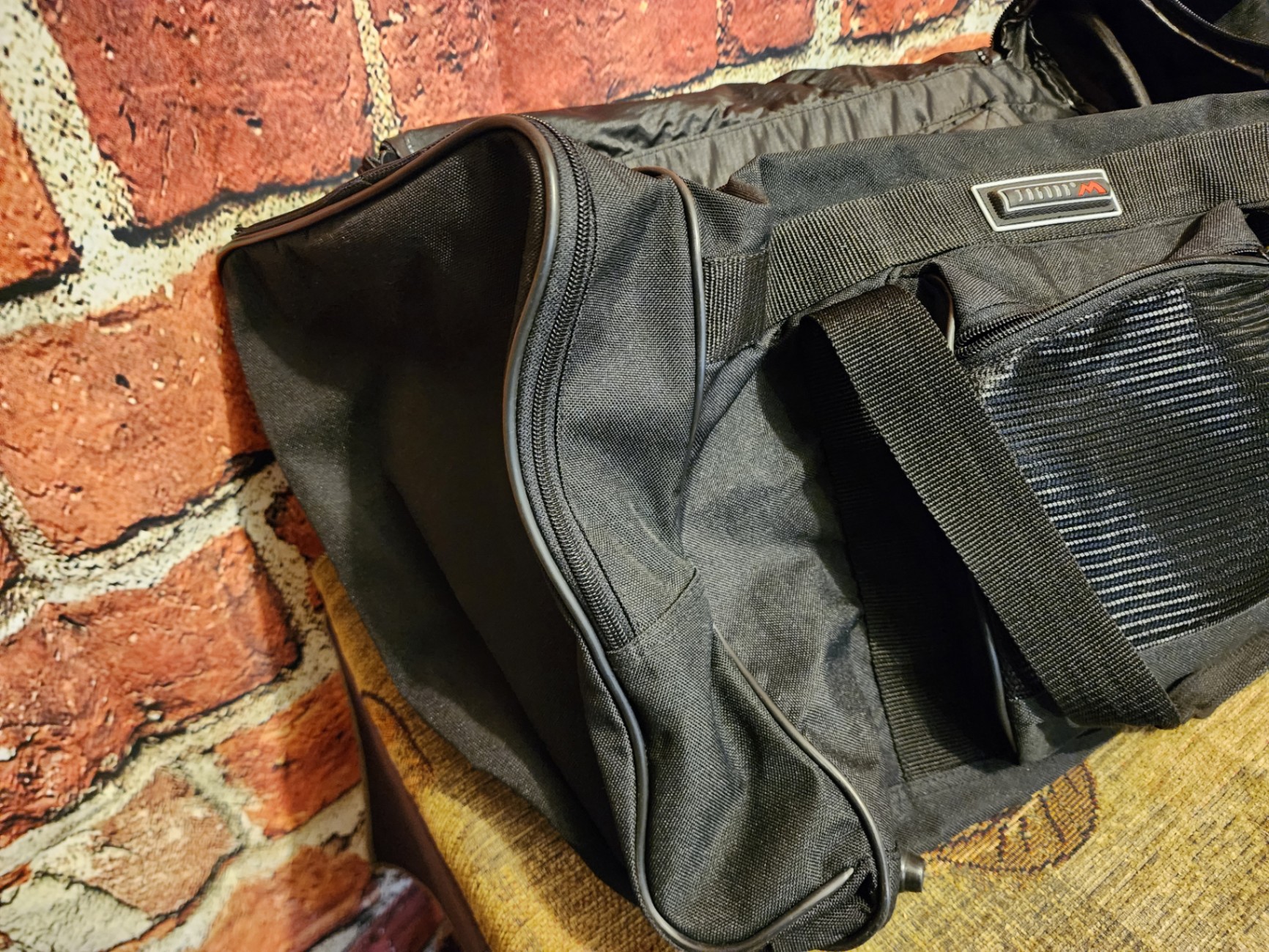 Black duffel bag with multiple pockets - image 6 of 8