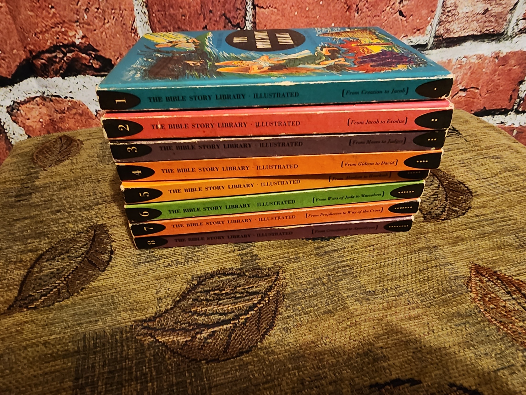 The Bible Story Library: Illustrated Eight-Volume Set - image 7 of 10