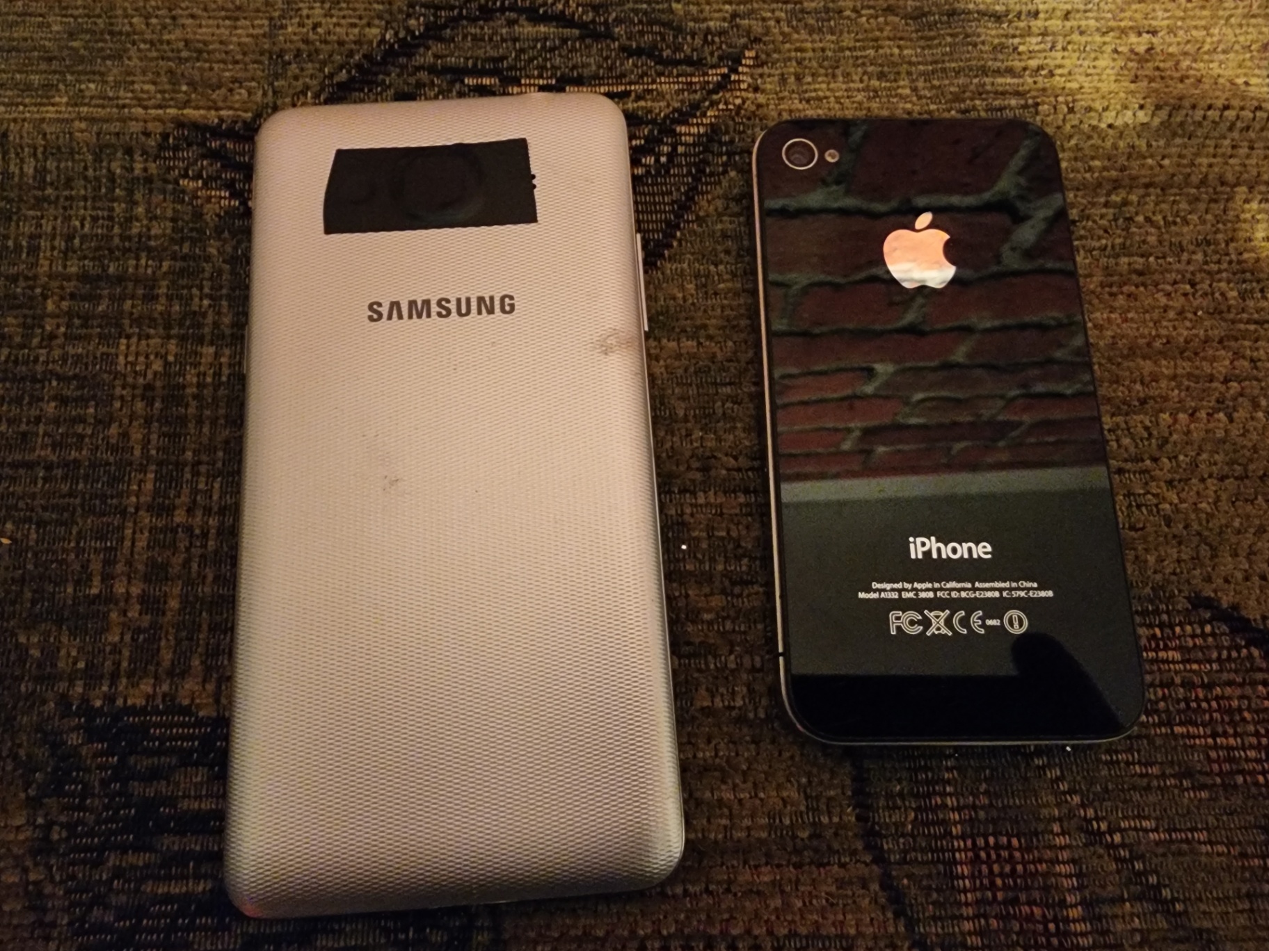 Assorted Tablets and Smartphones (Locked)  - image 17 of 18