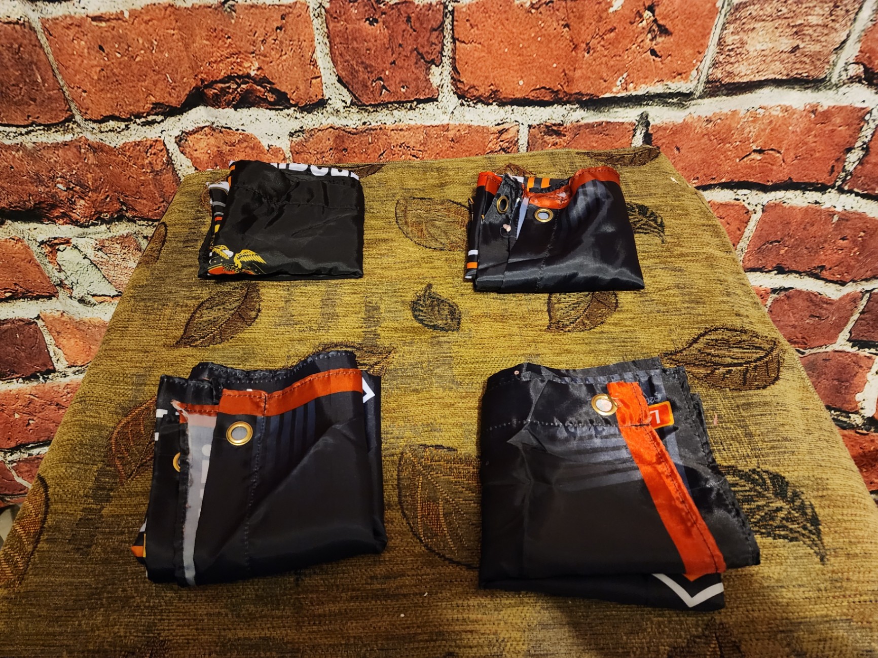 Harley-Davidson Miller Genuine Draft banner with matching fabric pouches - image 6 of 6