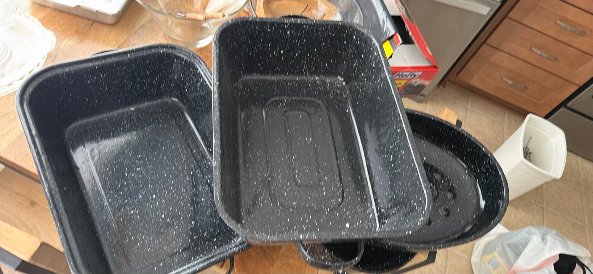 Enamel Roasting Pans and Stock Pot Set - image 2 of 3