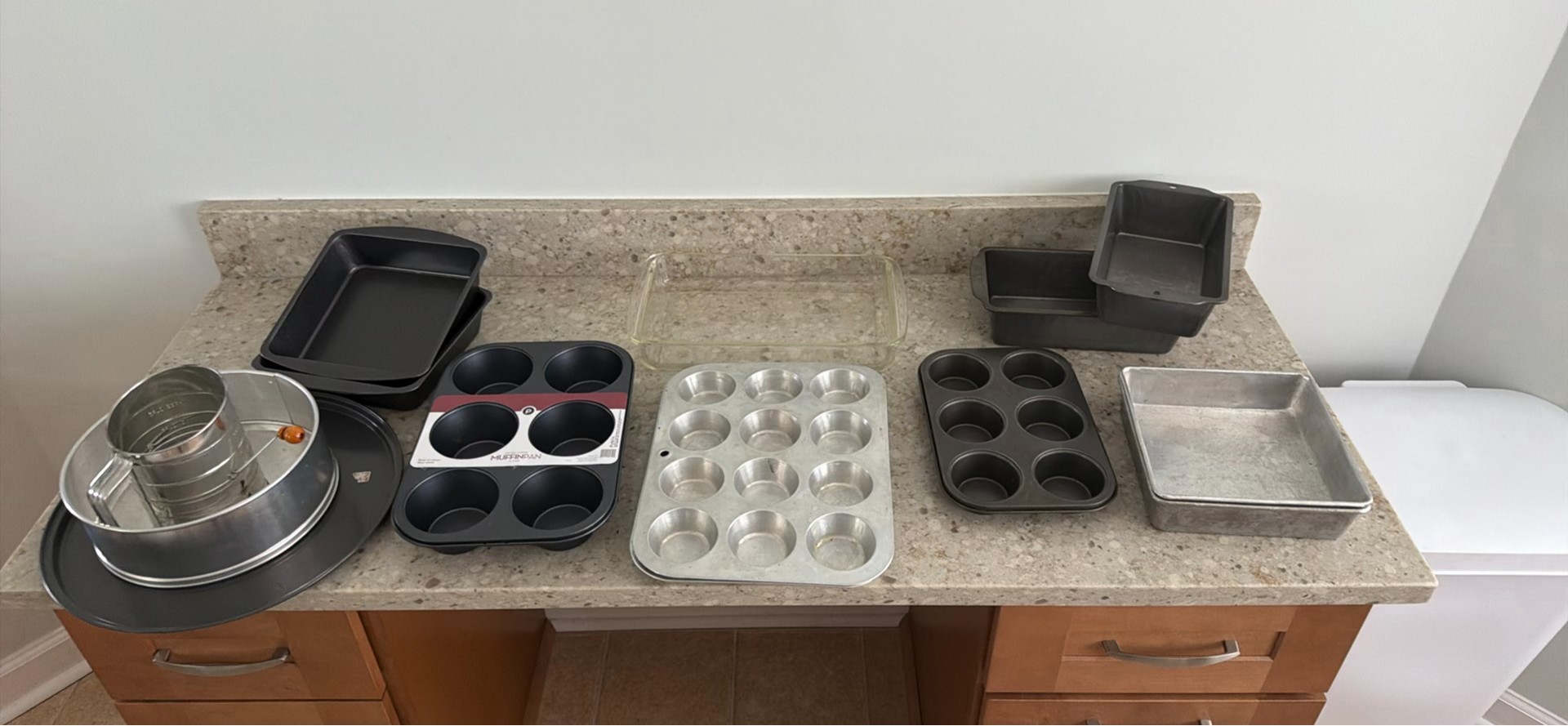 Assorted Baking Pans and Muffin Tins - image 1 of 3