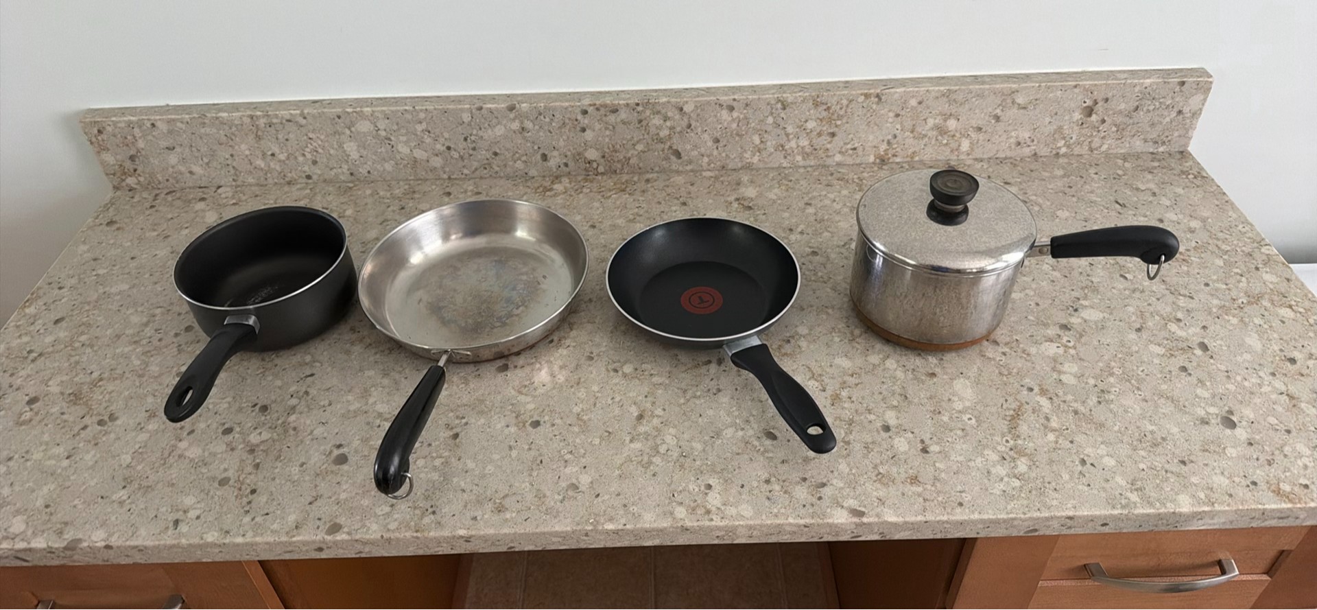 Assorted Pots and Frying Pans - image 2 of 2