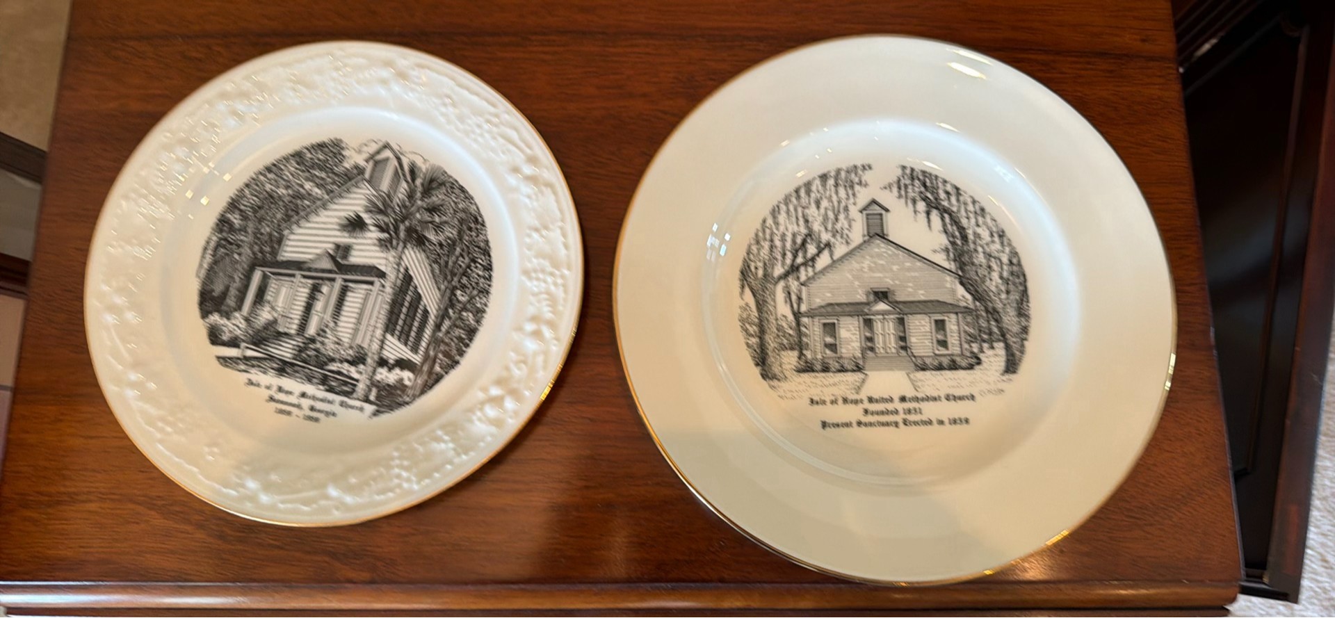 Two Decorative Commemorative Plates - image 1 of 1