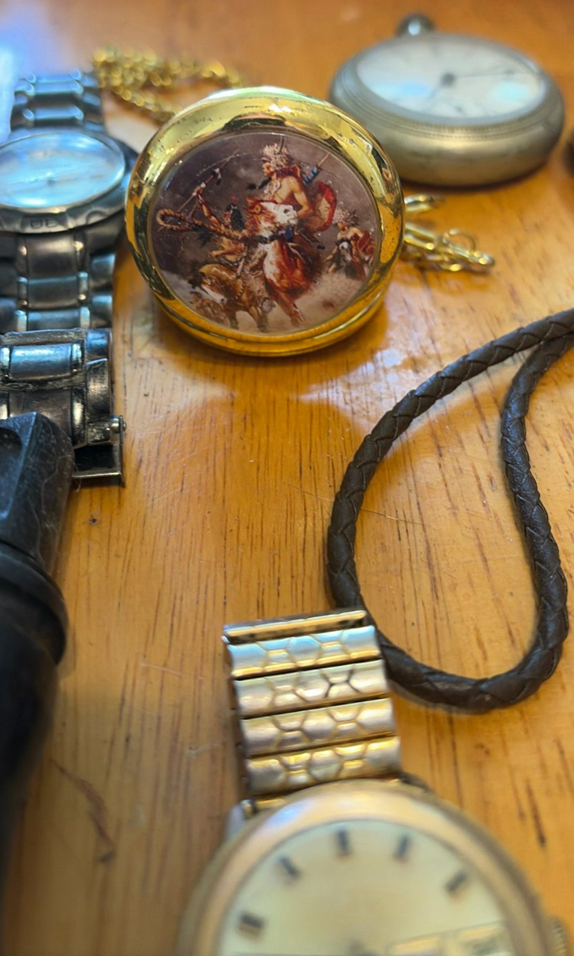 Assorted wristwatches, pocket watches, and jewelry - image 4 of 9