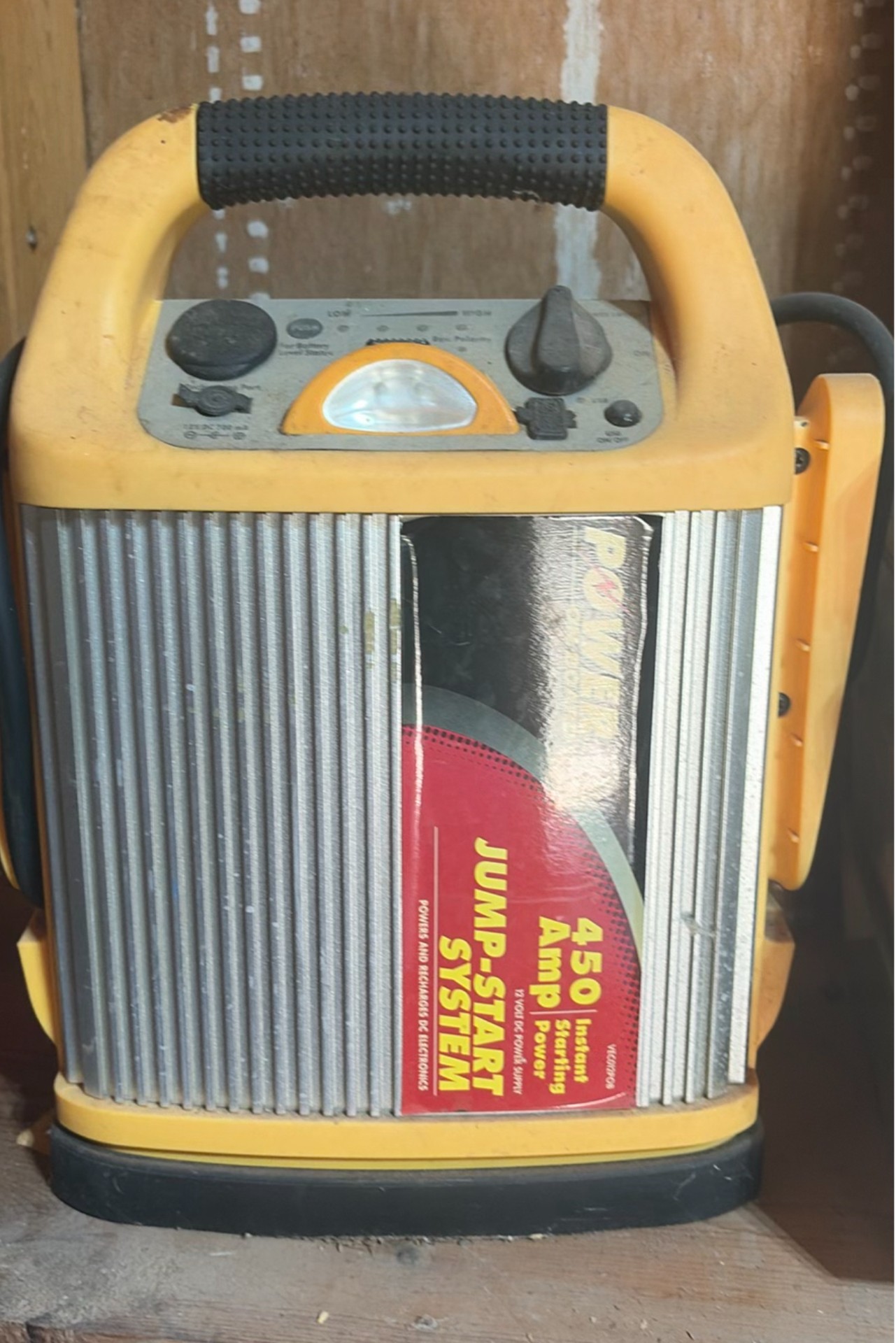 Garage workshop with power tools and hardware storage - image 17 of 18