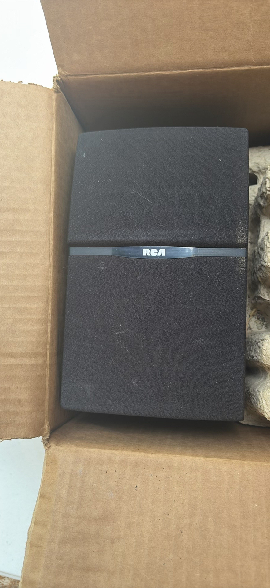 RCA Compact Speakers (Pair) in Box - image 3 of 4
