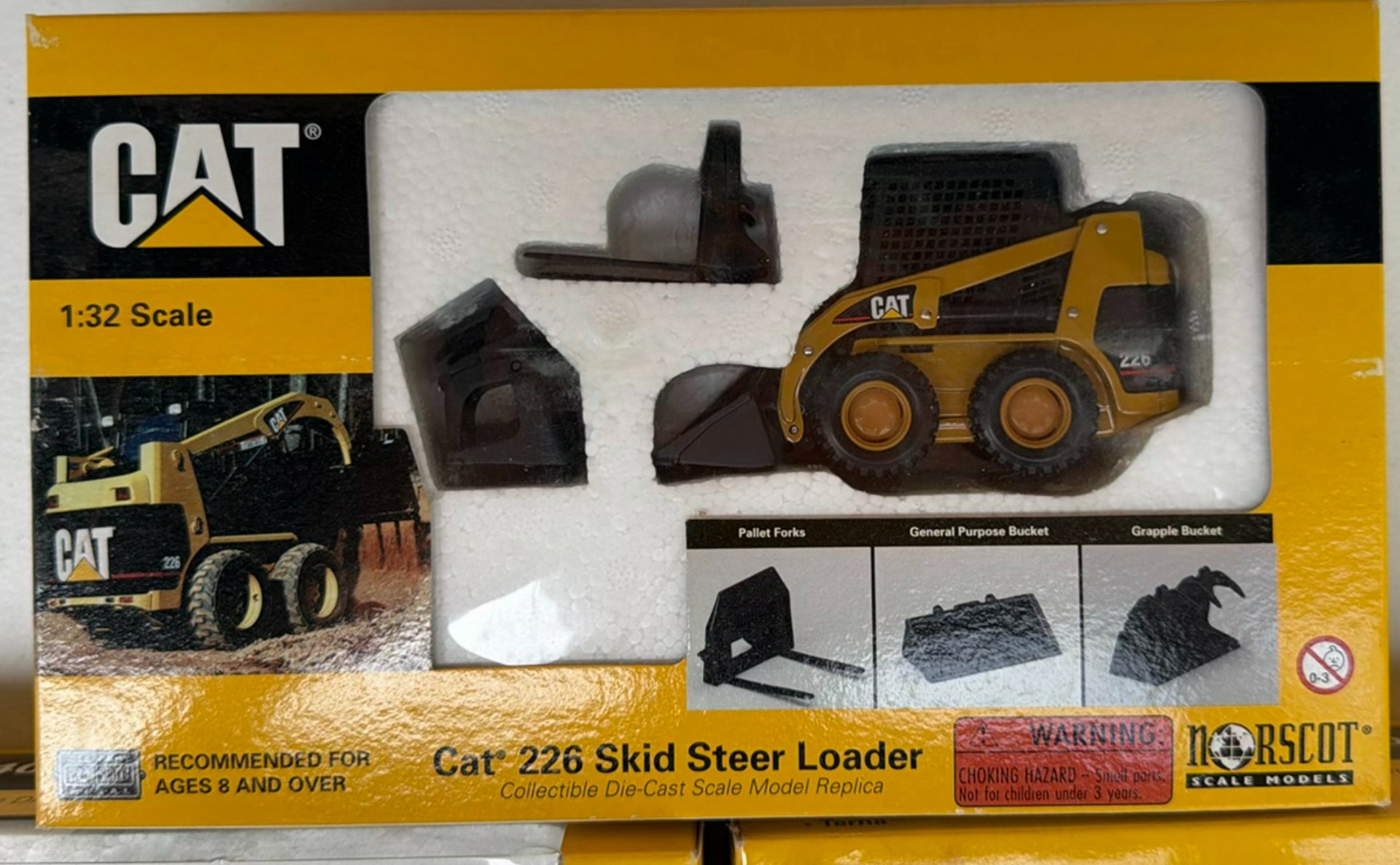 CAT collectible die-cast construction equipment models - image 4 of 4