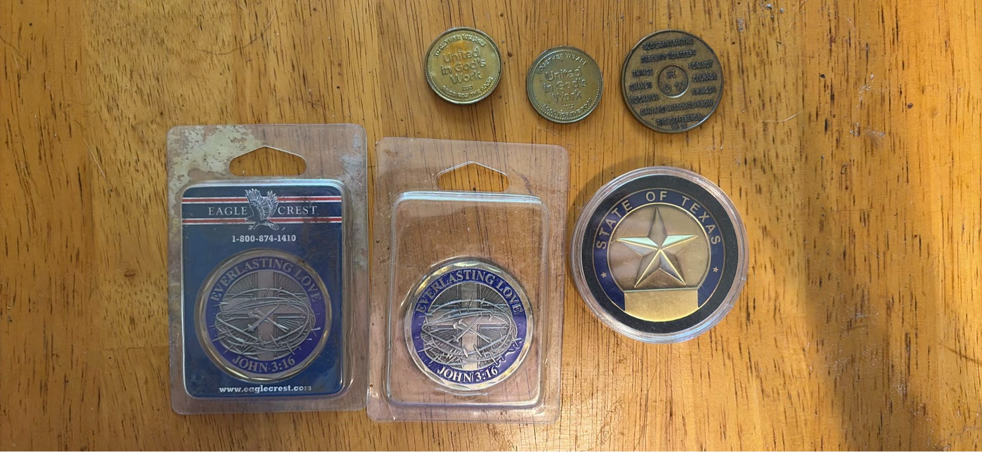 Assorted commemorative coins and medallions - image 1 of 9