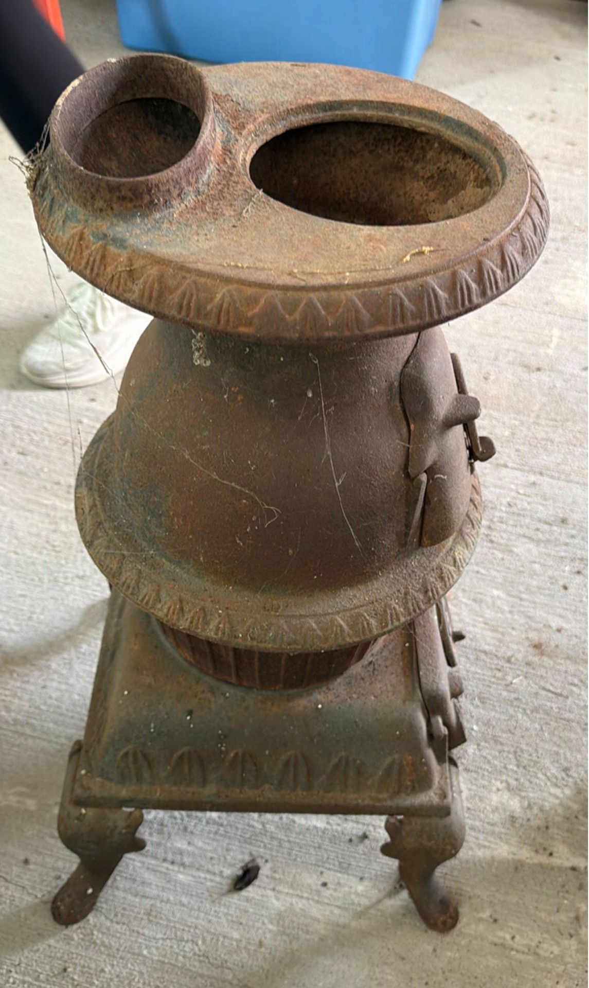 Antique cast-iron pot-bellied stove - image 3 of 5