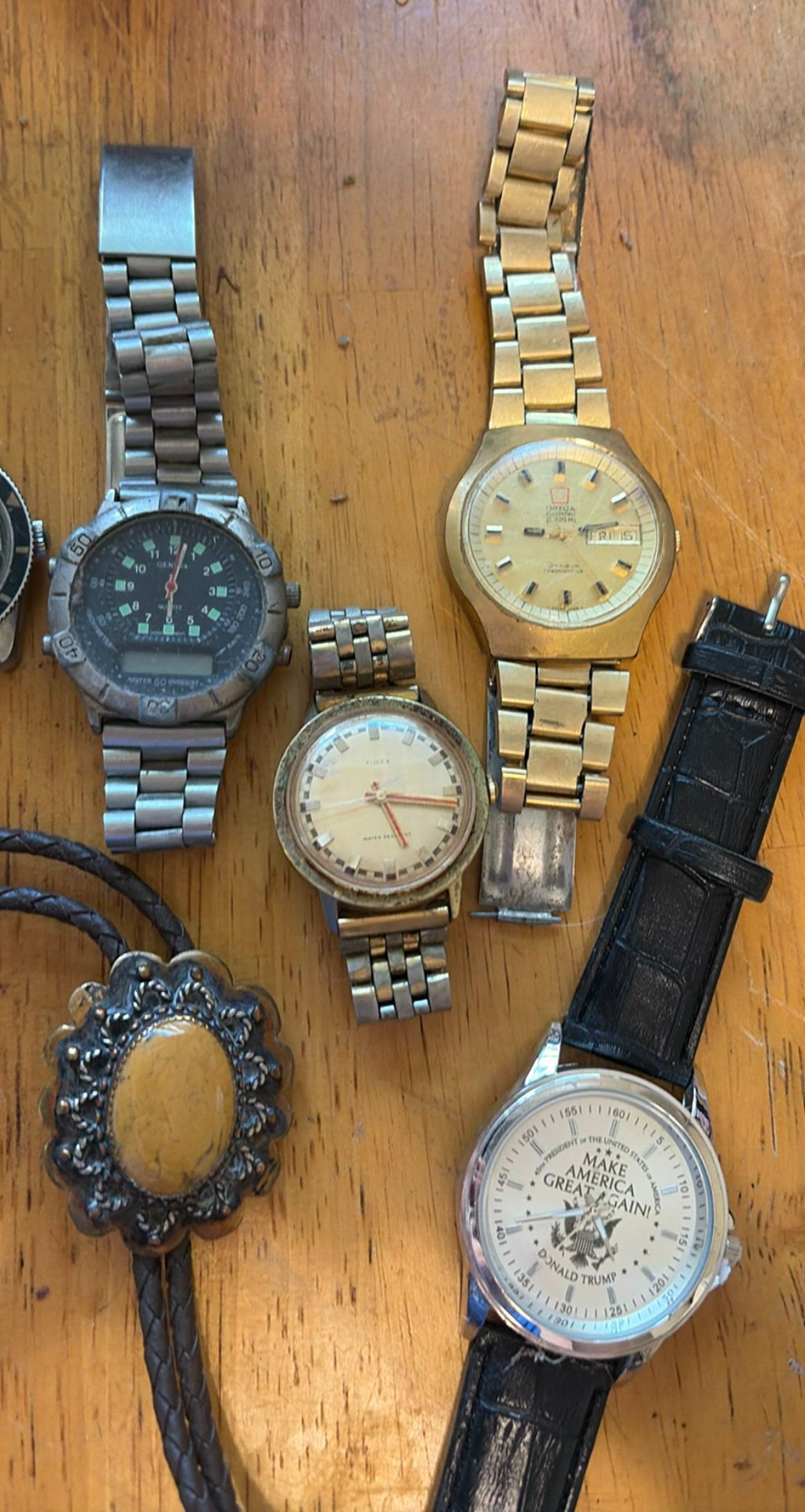 Assorted wristwatches, pocket watches, and jewelry - image 8 of 9
