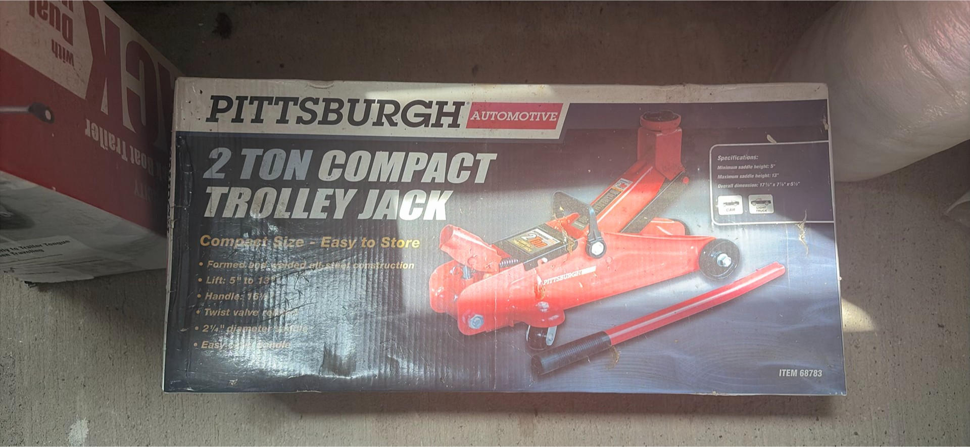 Boxed automotive jacks and trailer jack sets - image 2 of 4