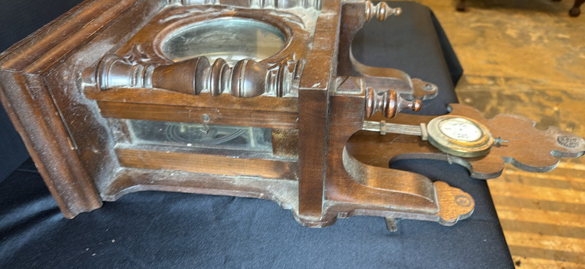 Antique carved wooden pendulum wall clock - image 5 of 5
