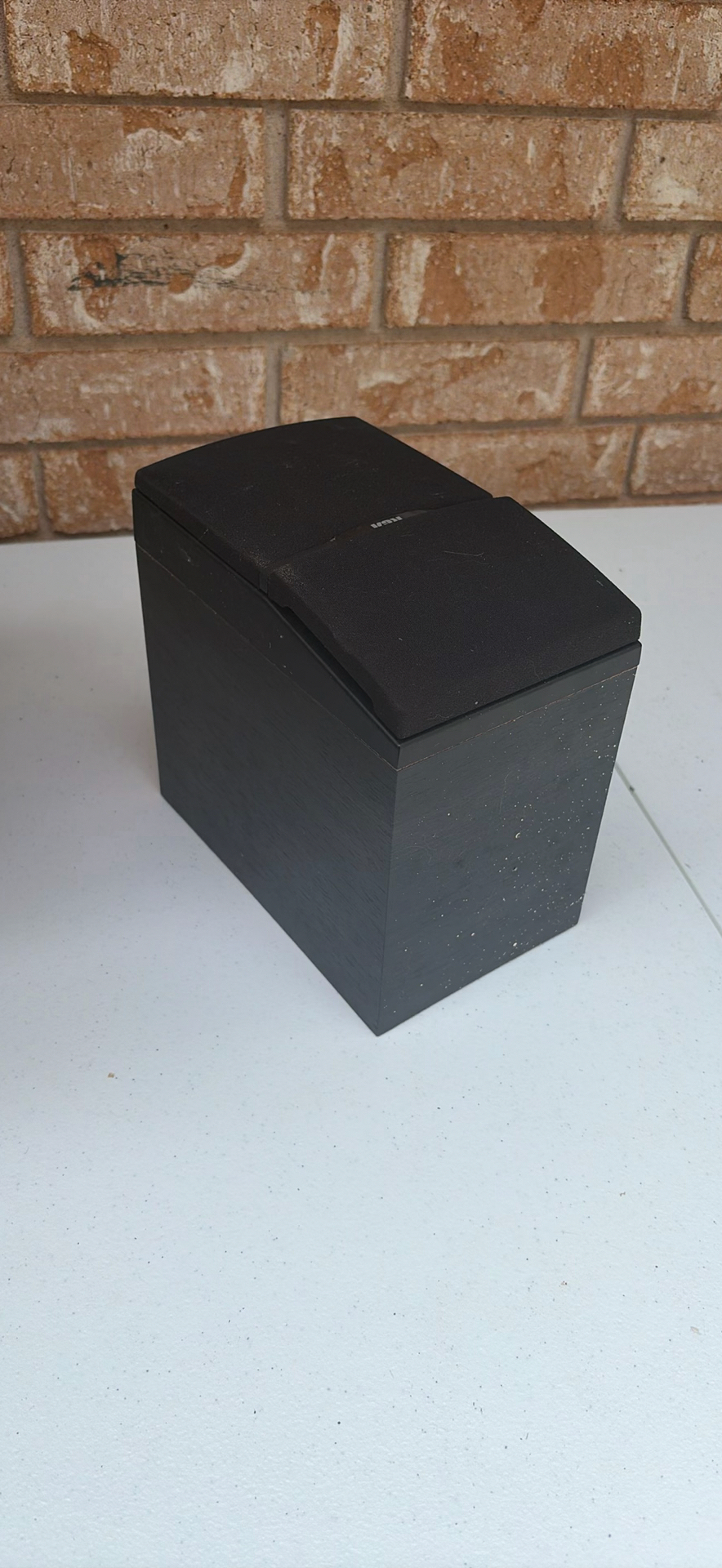RCA Compact Speakers (Pair) in Box - image 4 of 4